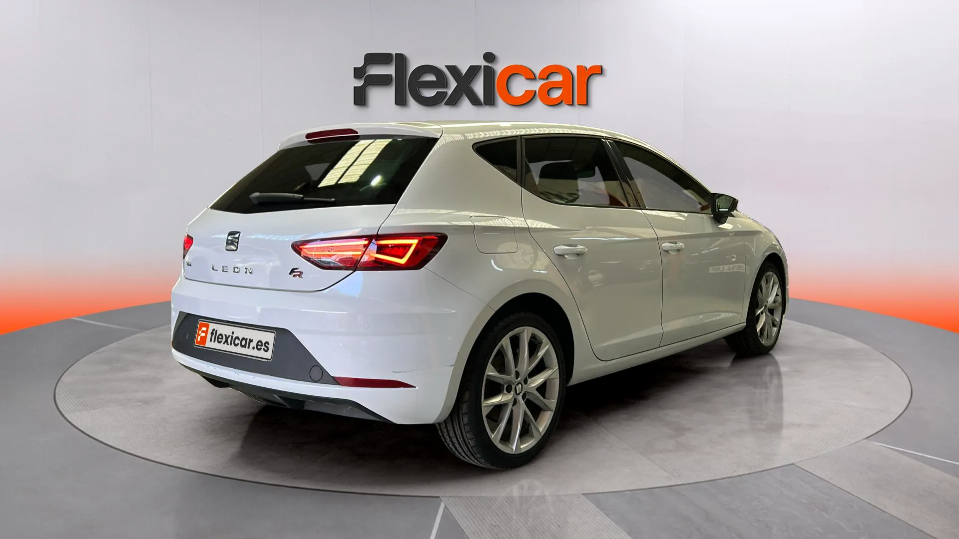 SEAT León 1.5 TGI DSG-7 FR - foto 6