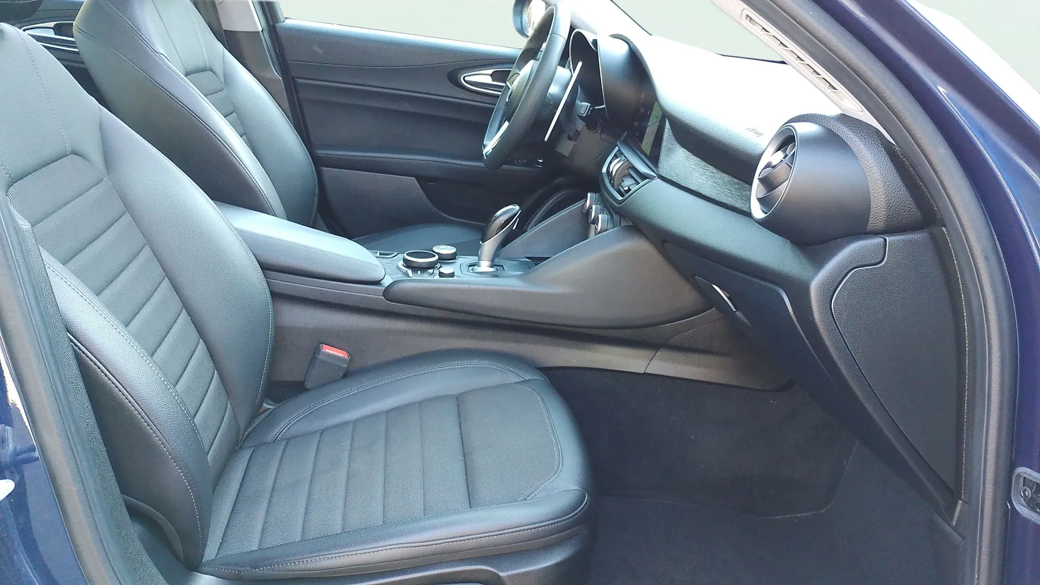 Alfa Romeo Giulia 2.2 Diesel Executive - foto 11