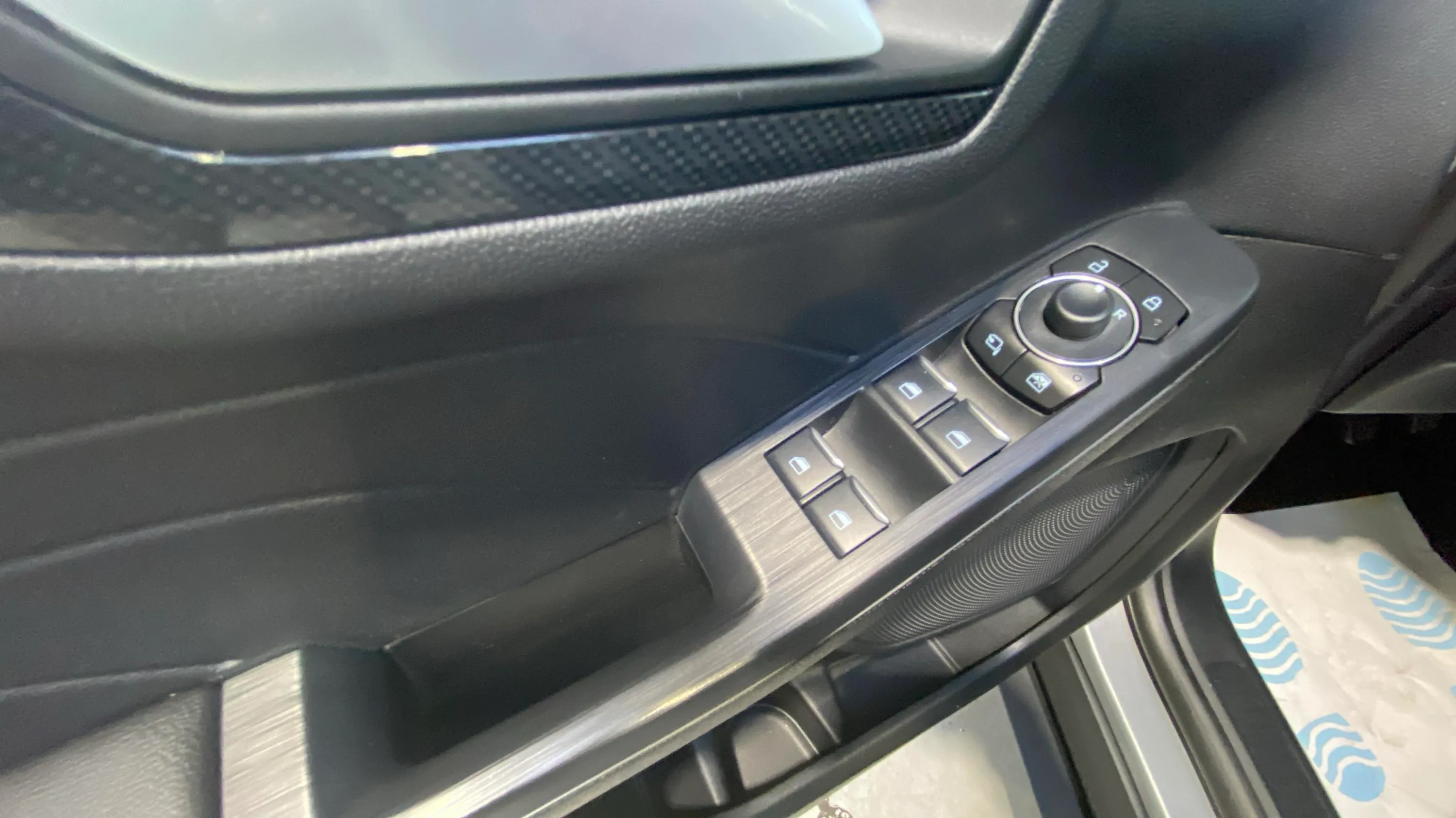 Ford Kuga ST-Line 1.5T EcoBoost - foto 17