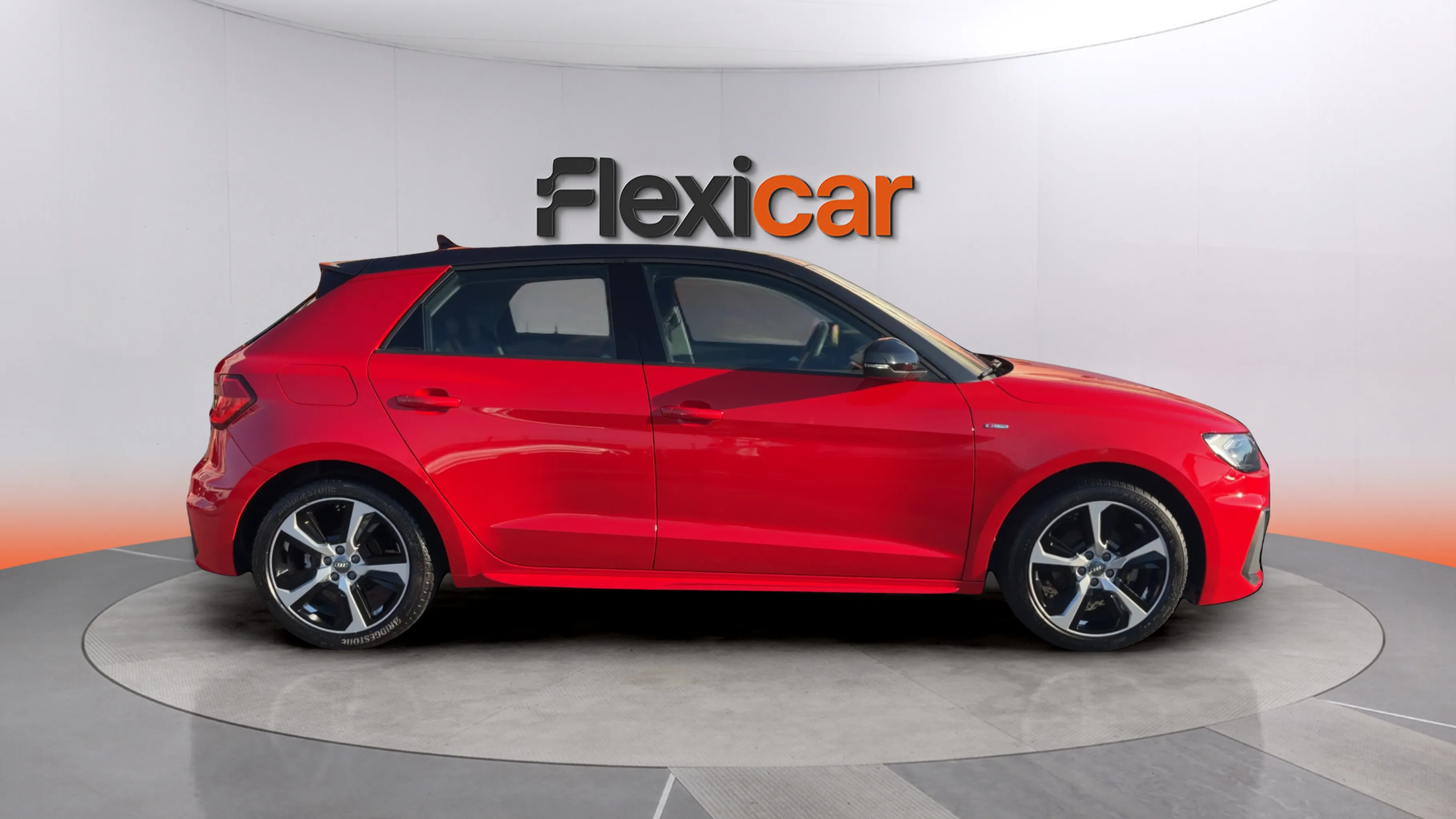 Audi A1 S Line 30 TFSI Sportback - foto 2