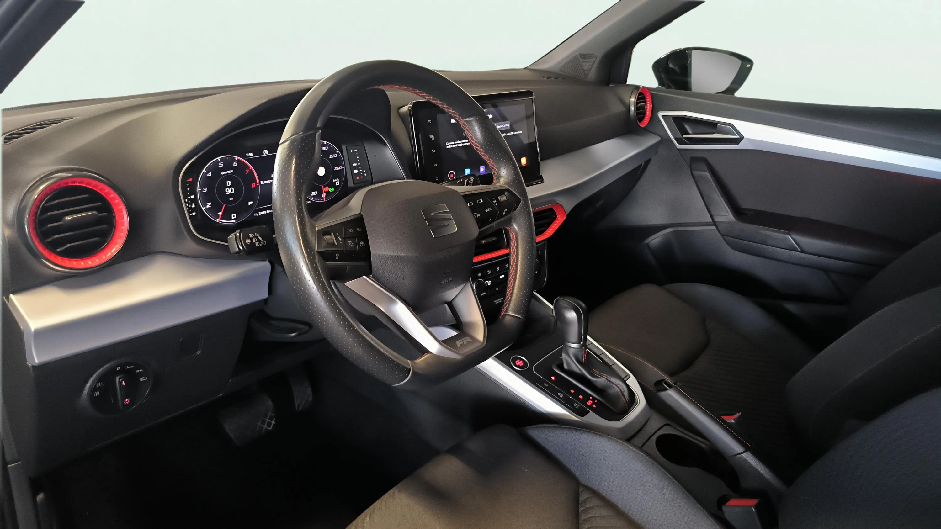 SEAT Arona 1.0 TSI DSG FR XL - foto 11