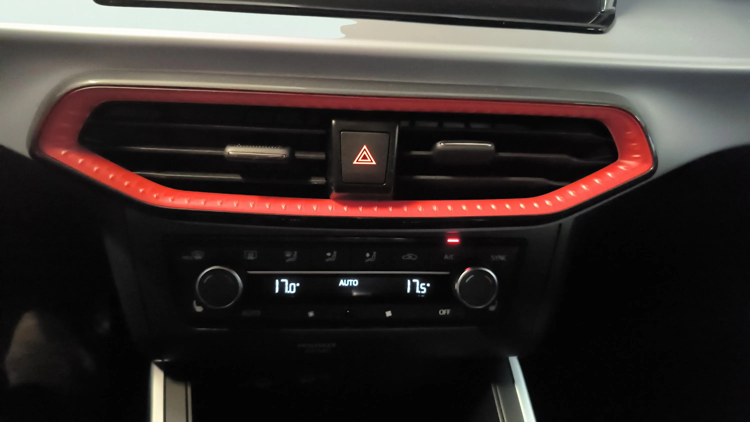 SEAT Arona 1.0 TSI DSG FR XL - foto 22
