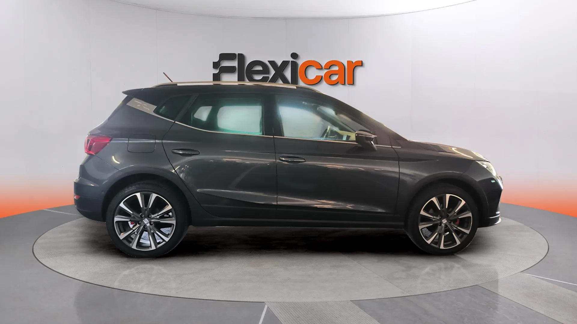 SEAT Arona 1.0 TSI DSG FR XL - foto 8