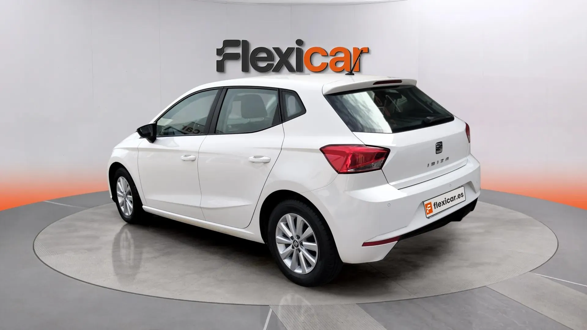 SEAT Ibiza 1.0 MPI Reference - foto 5