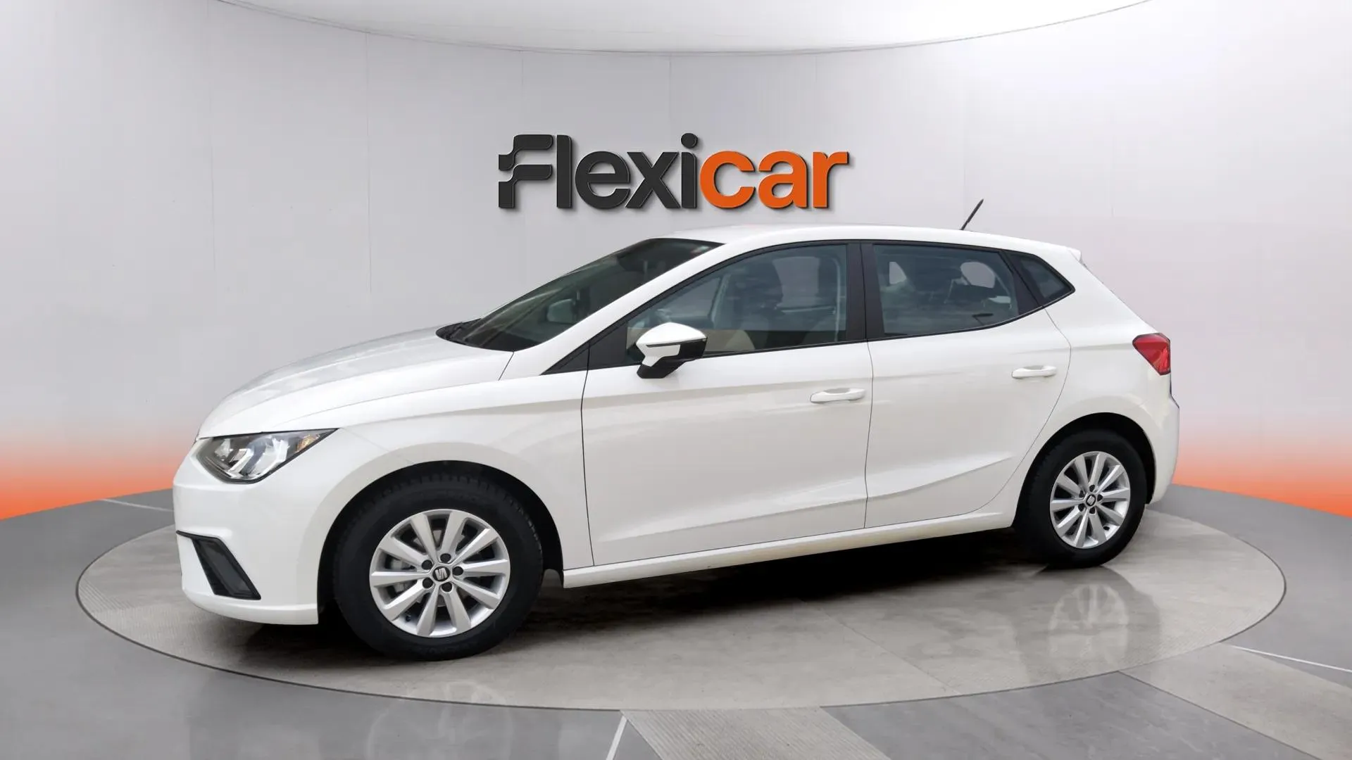 SEAT Ibiza 1.0 MPI Reference - foto 3