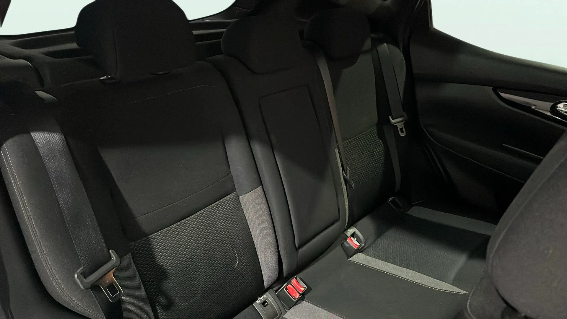 Nissan Qashqai DIG-T E6D Acenta - foto 19