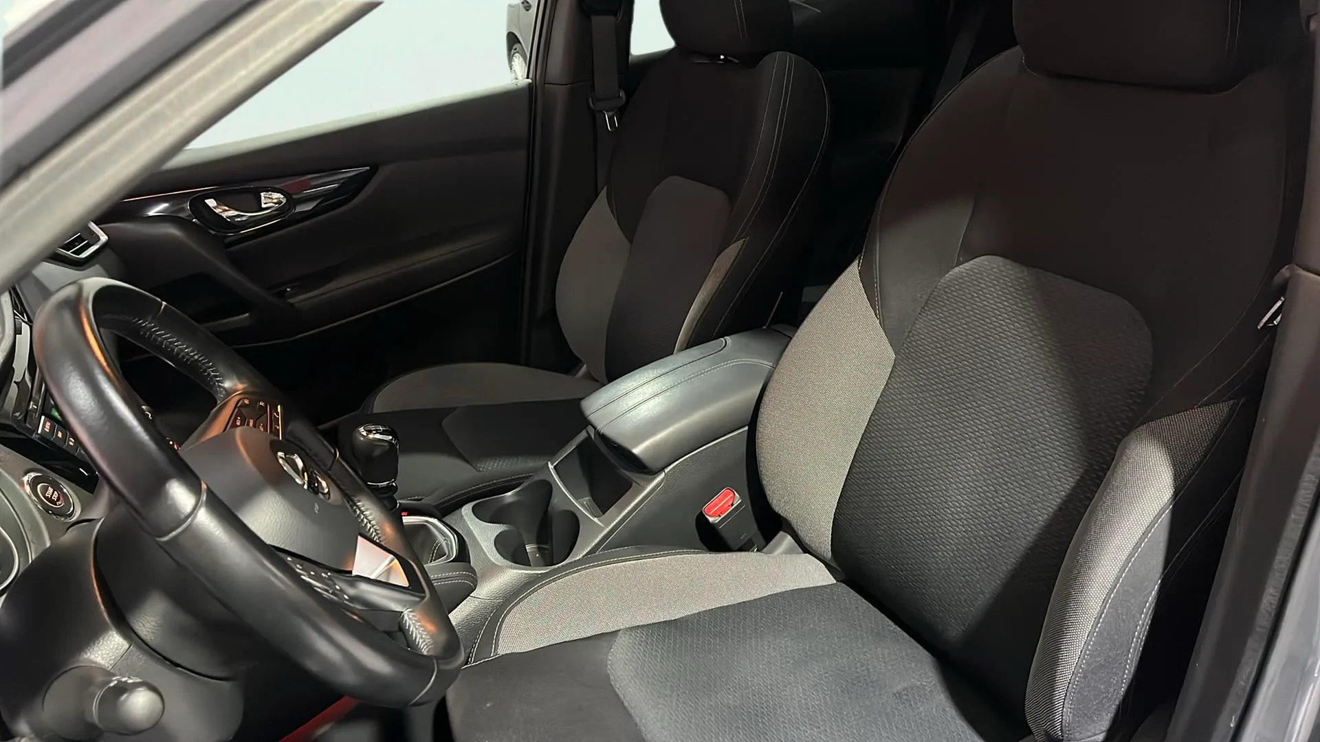 Nissan Qashqai DIG-T E6D Acenta - foto 16