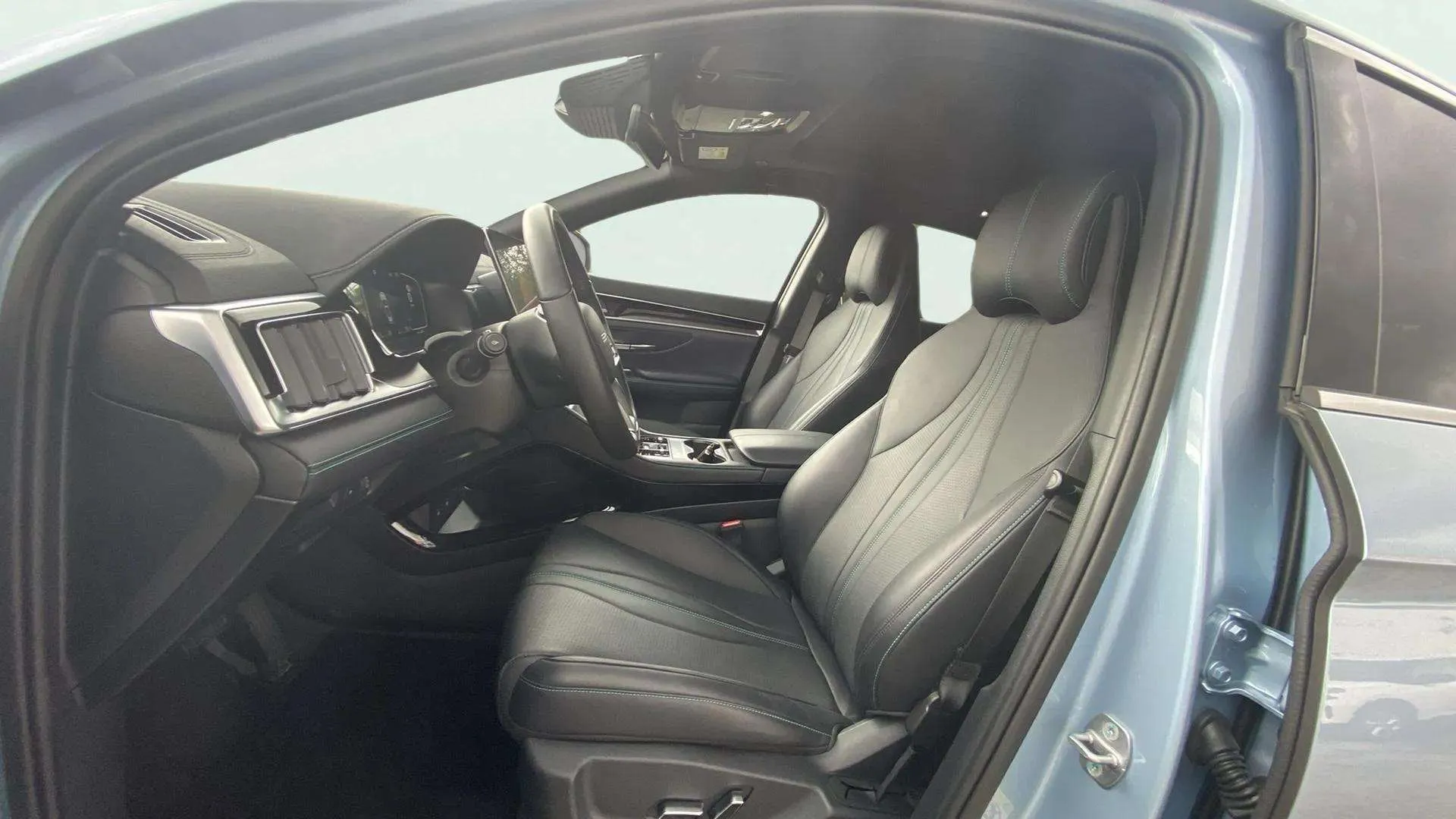 BYD Seal U Boost - foto 16