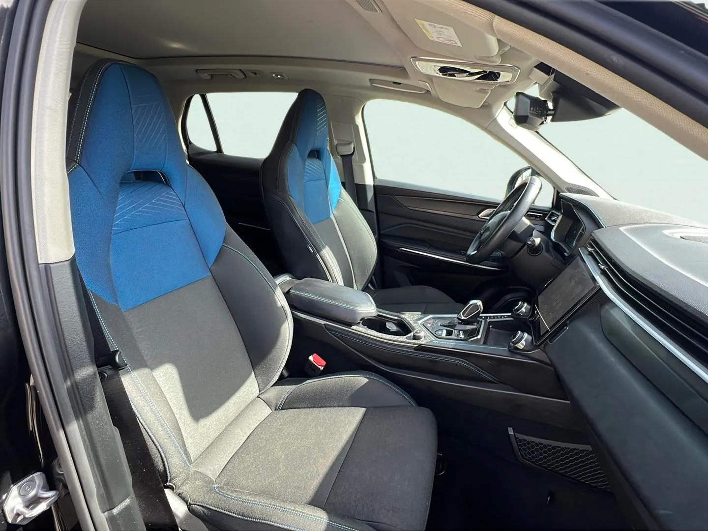 Lynk & Co 01 1.5 PHEV - foto 15