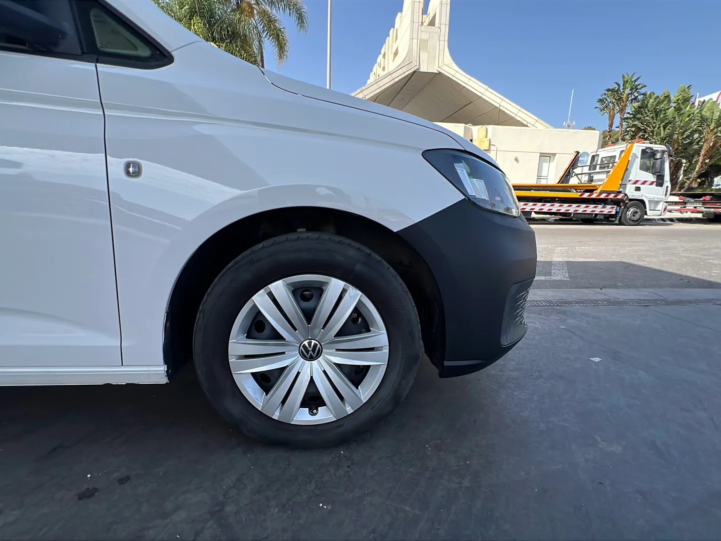 Volkswagen Caddy California 2.0 TDI - foto 17