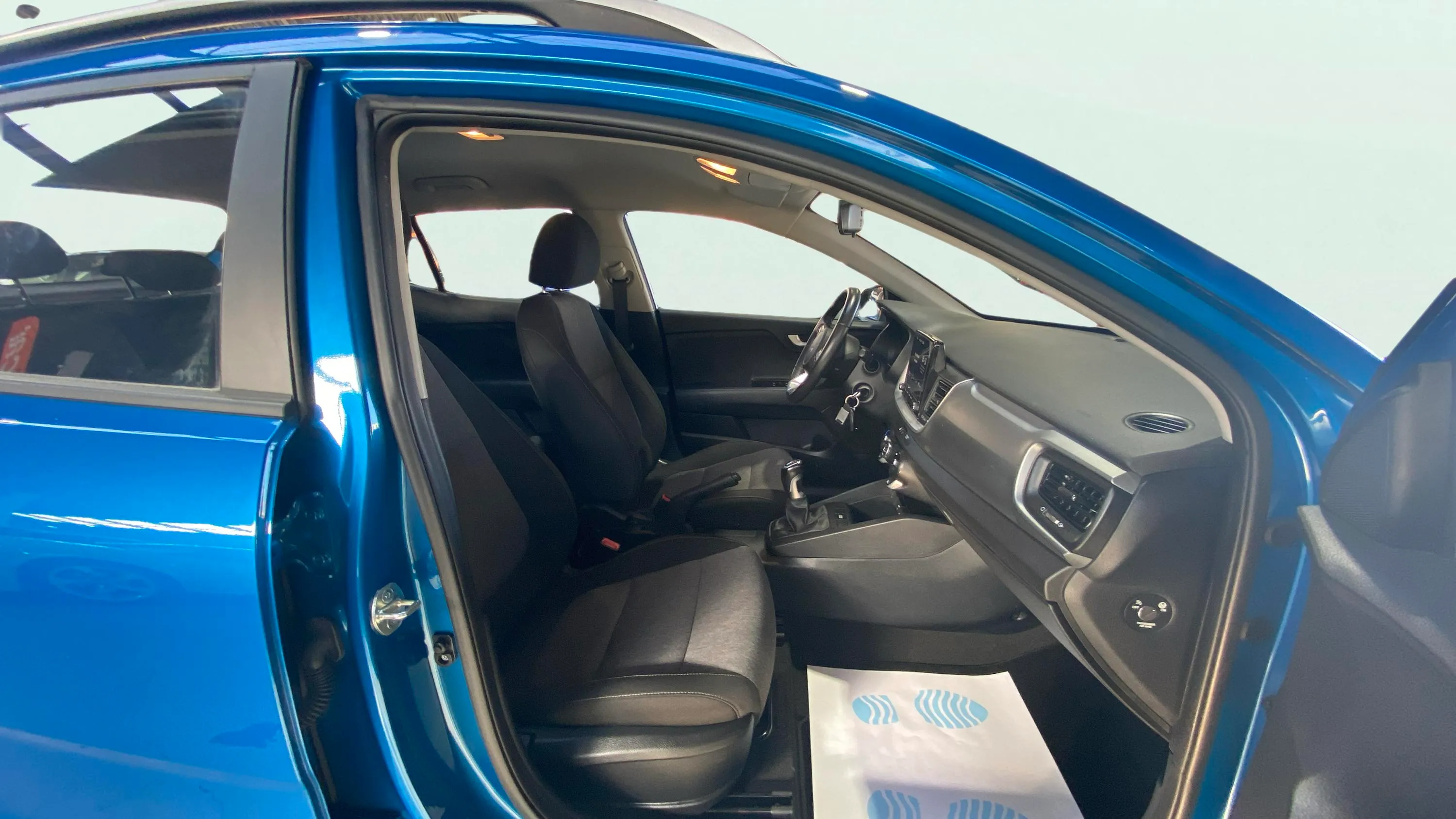 Kia Stonic 1.0 T-GDi MHEV iMT Concept - foto 16
