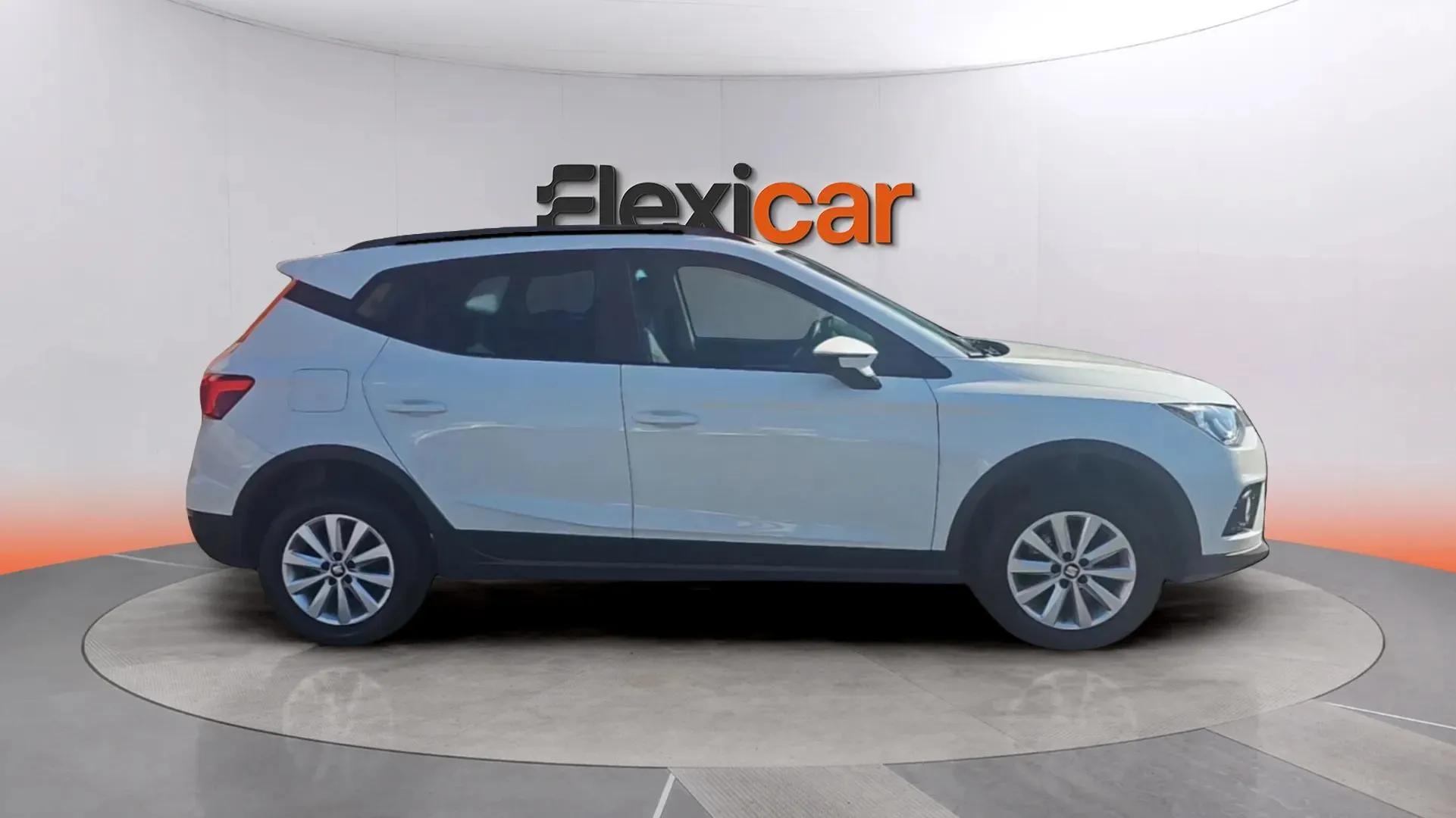 SEAT Arona 1.0 TSI Xcellence Ecomotive - foto 3