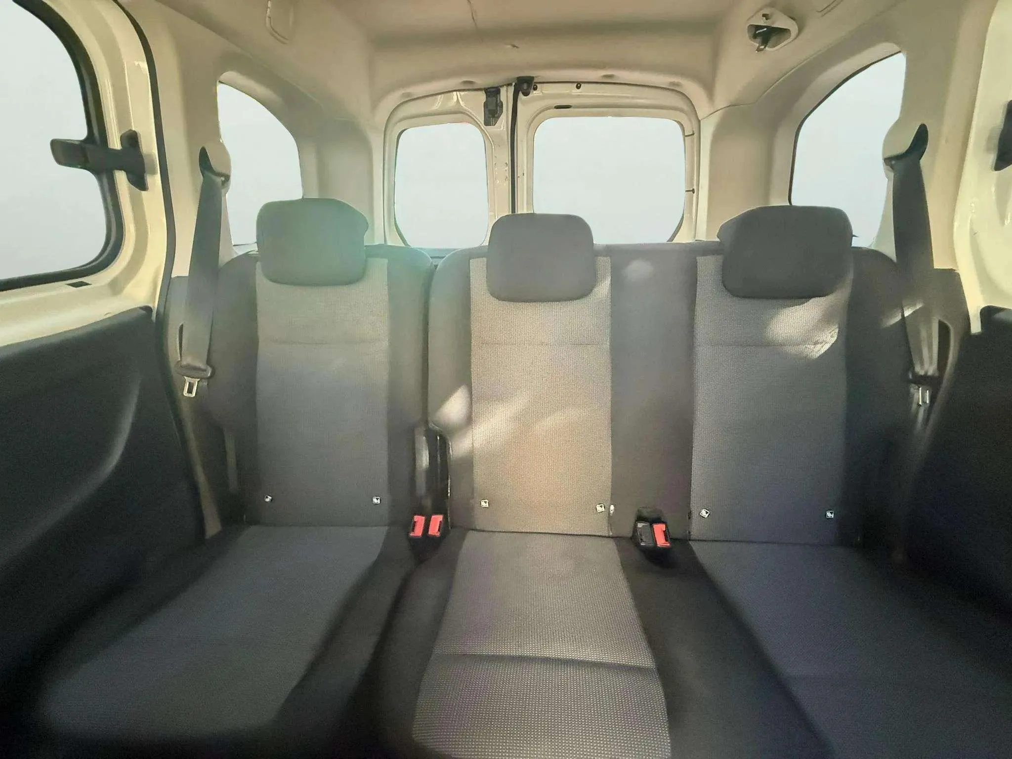 Peugeot Rifter Active Long BlueHDi - foto 19