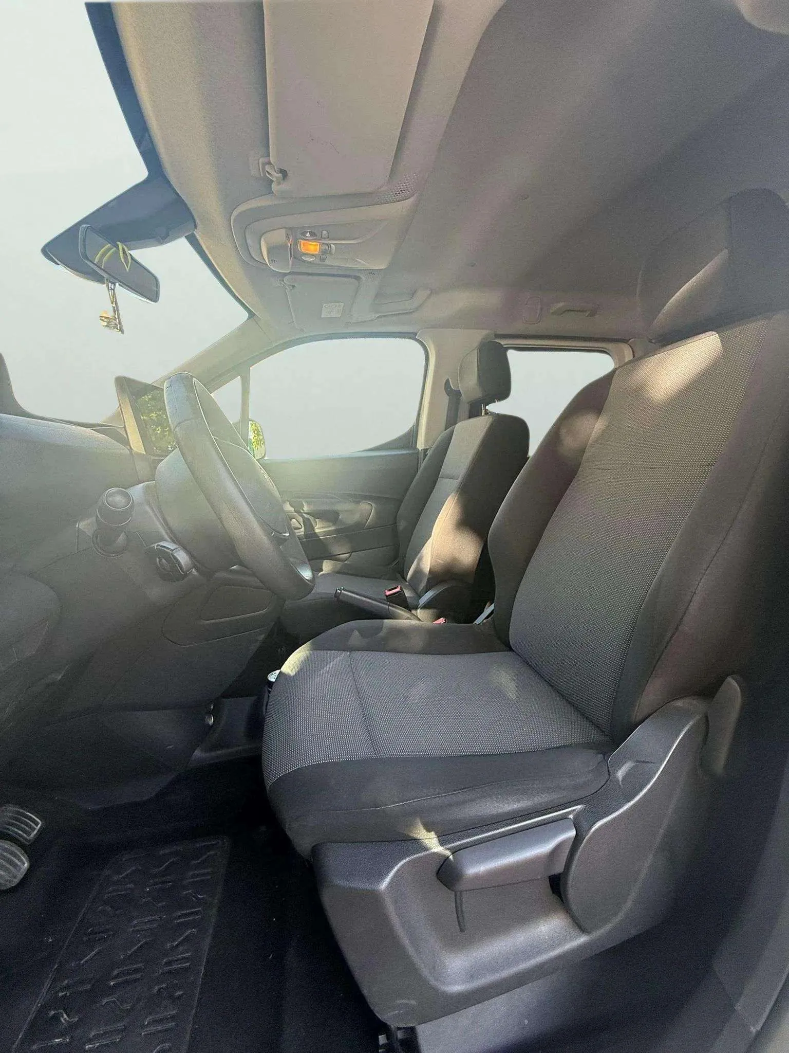 Peugeot Rifter Active Long BlueHDi - foto 17