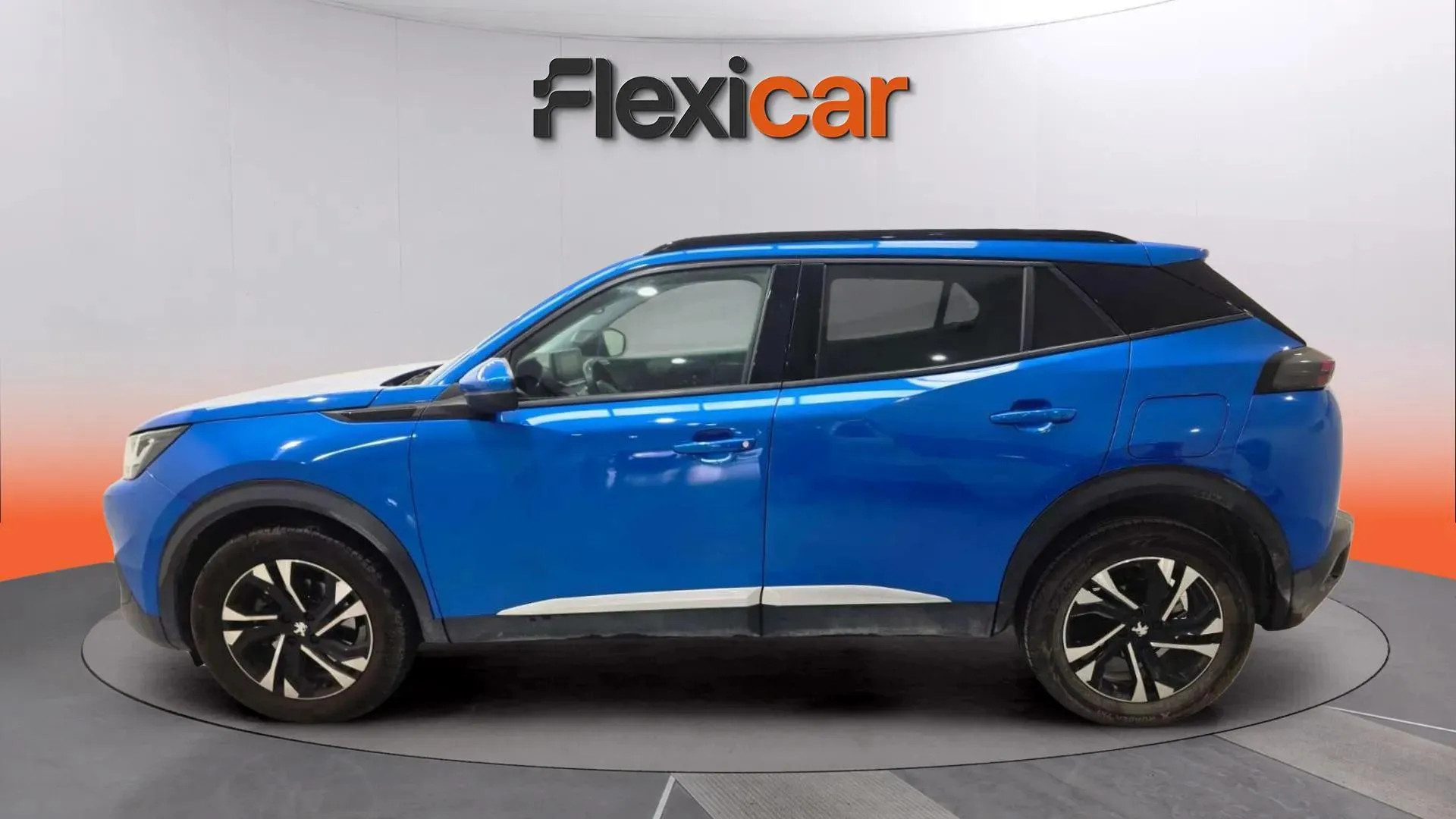 Peugeot 2008 Allure BlueHDi 130 EAT8 - foto 8