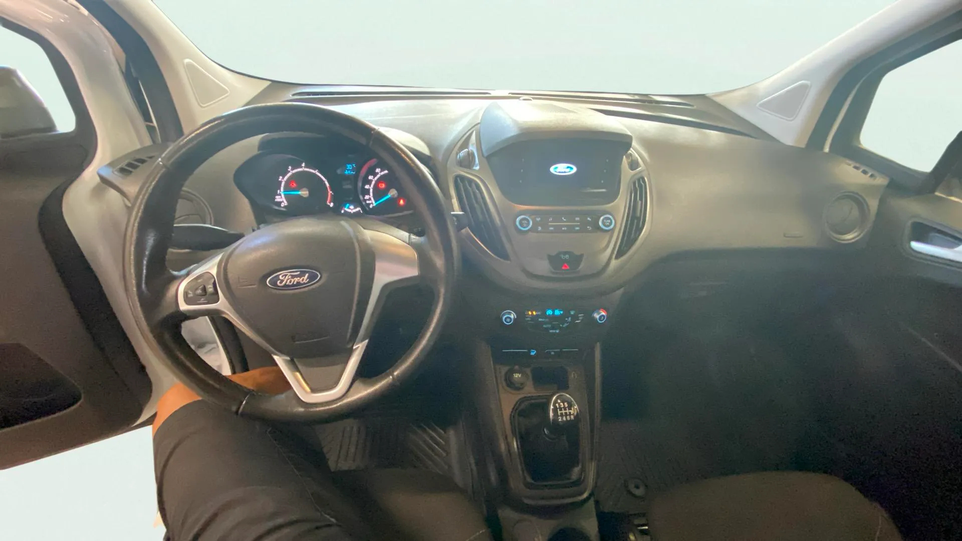 Ford Transit Connect FGN 1.0 Tendencia EcoBoost - foto 6