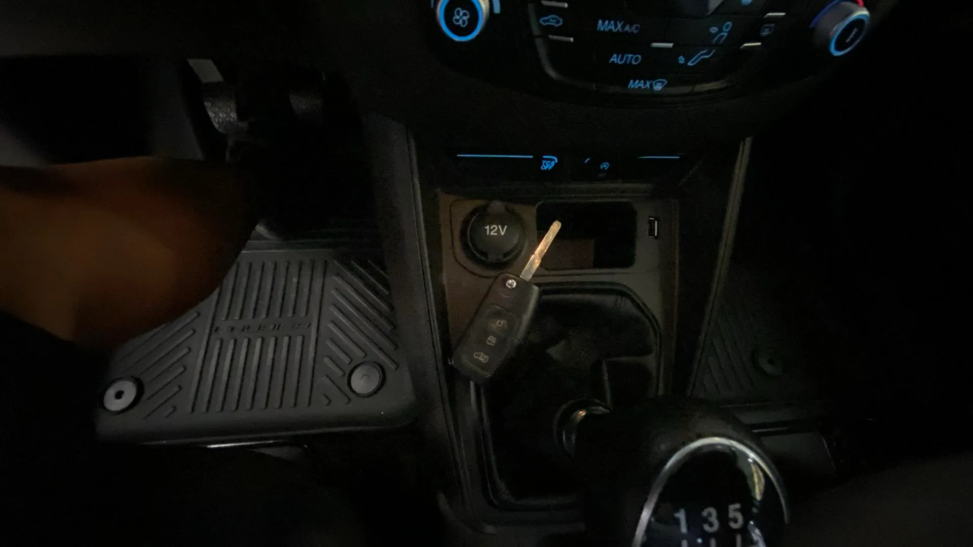 Ford Transit Connect FGN 1.0 Tendencia EcoBoost - foto 16