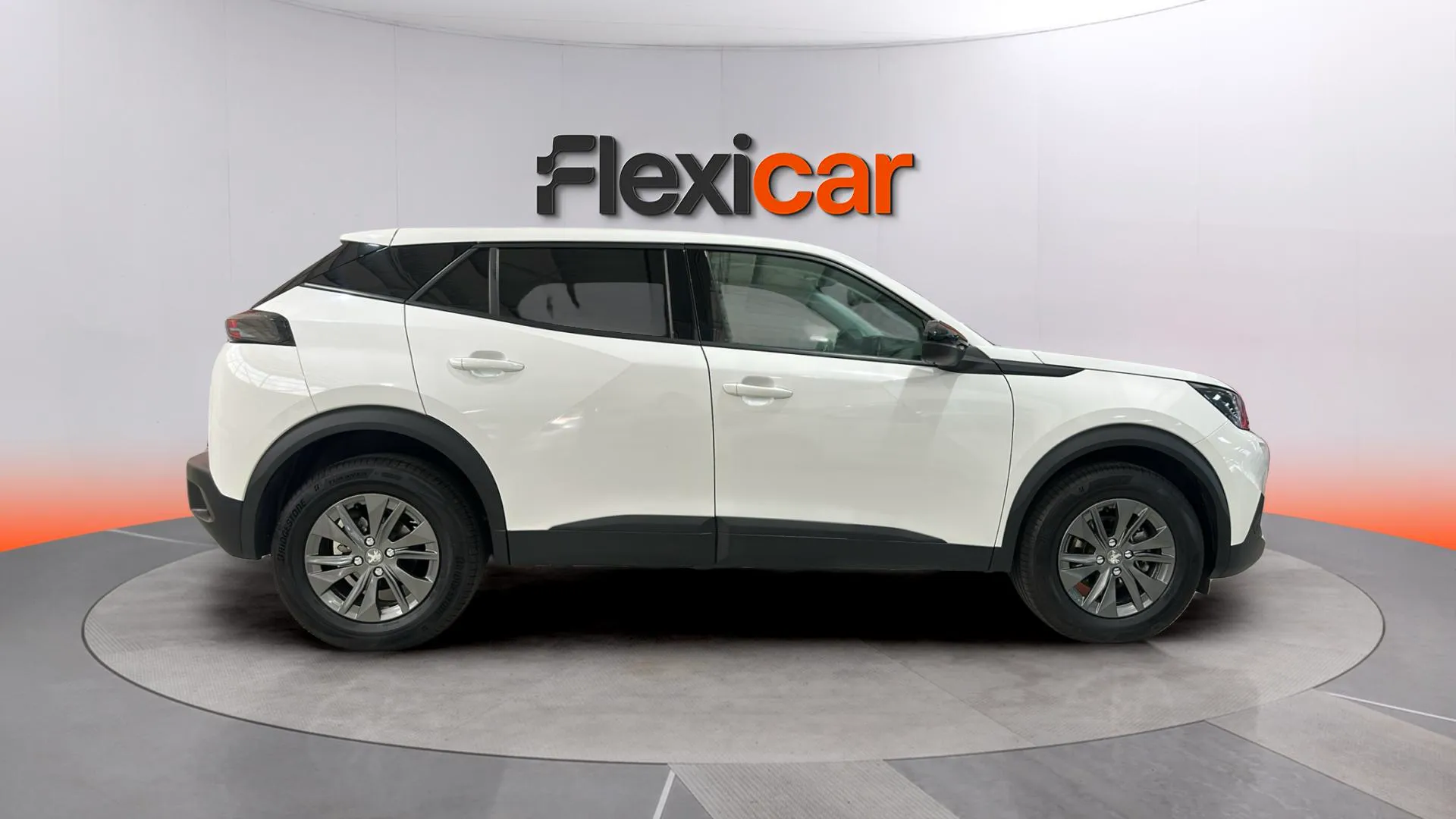 Peugeot 2008 Active BlueHDi - foto 8