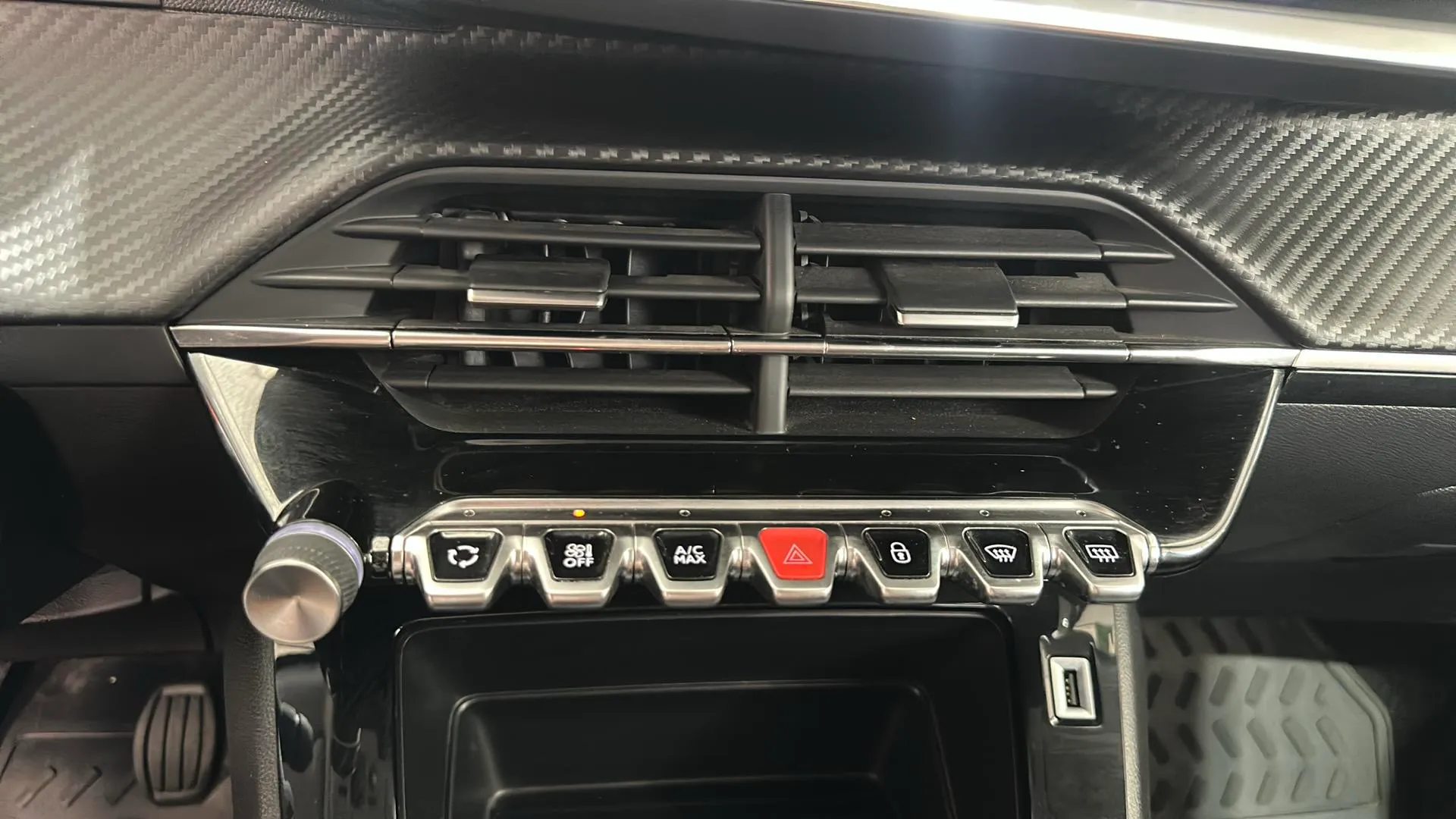 Peugeot 2008 Active BlueHDi - foto 18