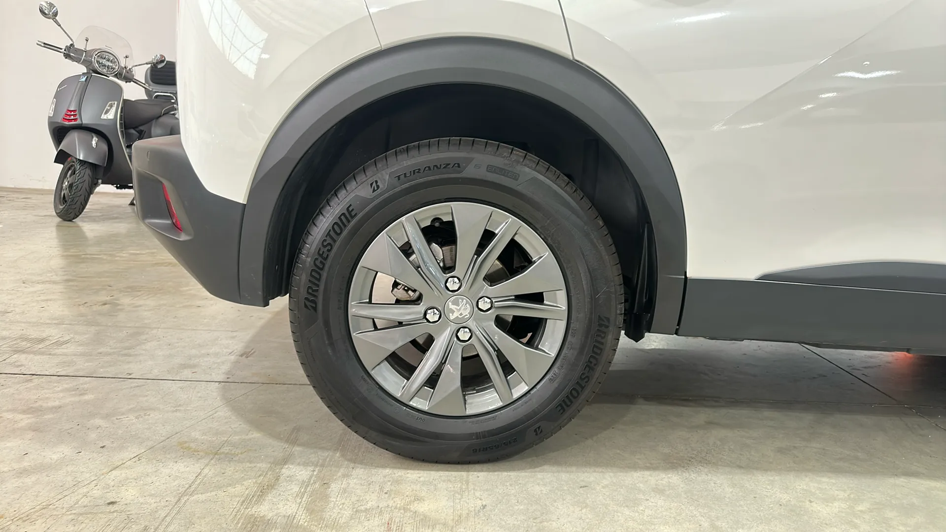 Peugeot 2008 Active BlueHDi - foto 30