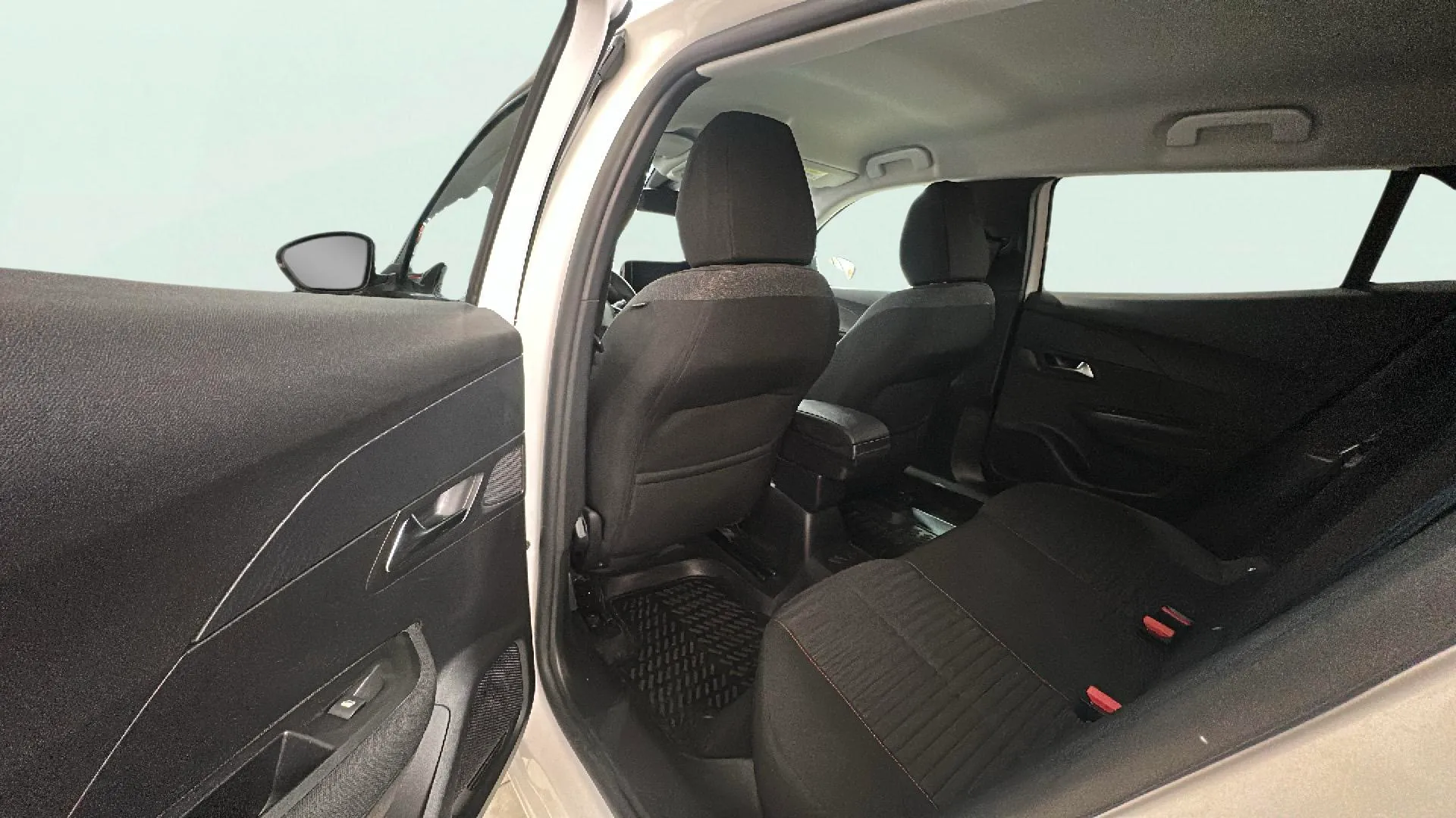Peugeot 2008 Active BlueHDi - foto 22