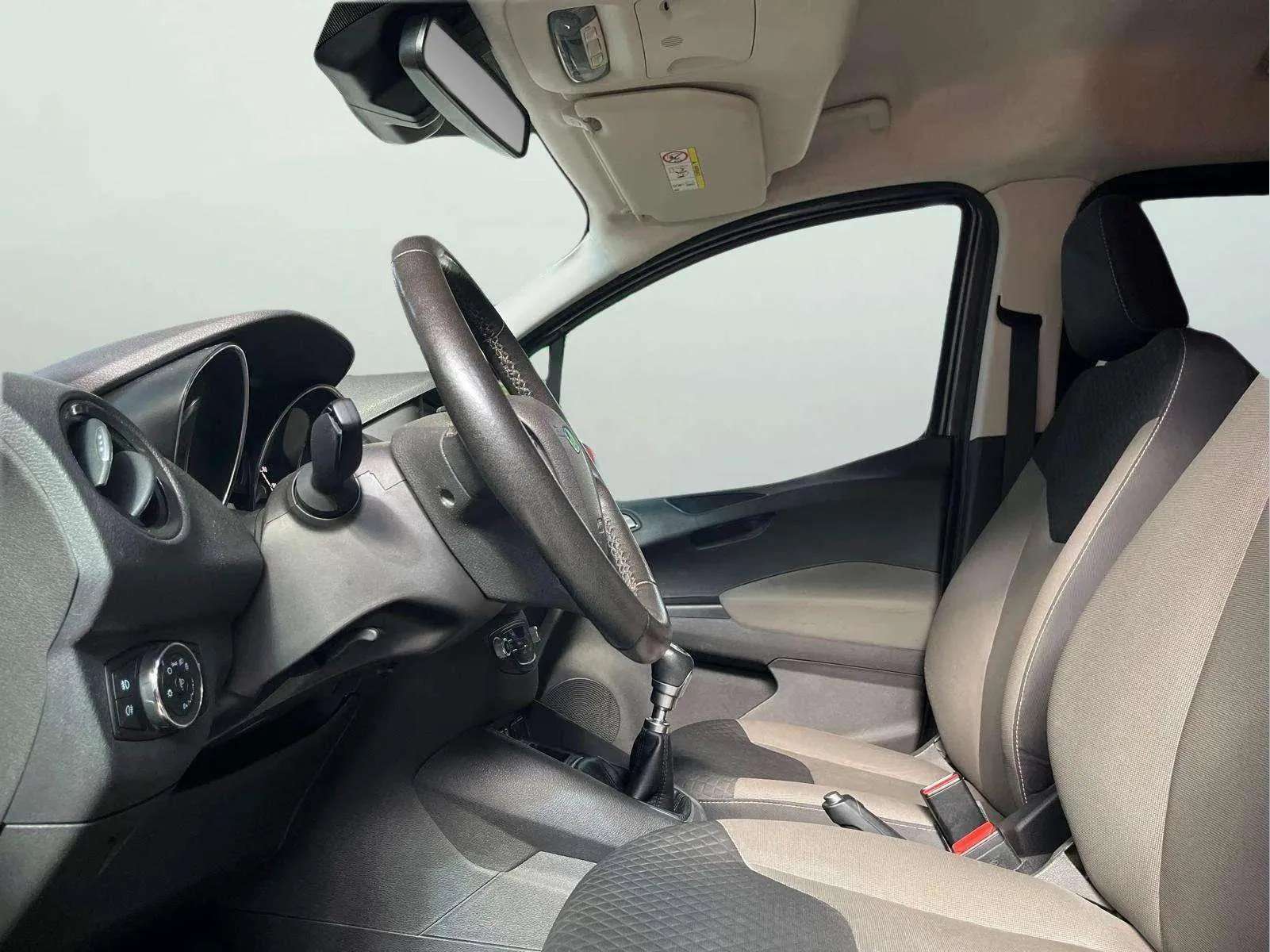 Ford Tourneo Courier 1.5 TDCi Titanium - foto 20