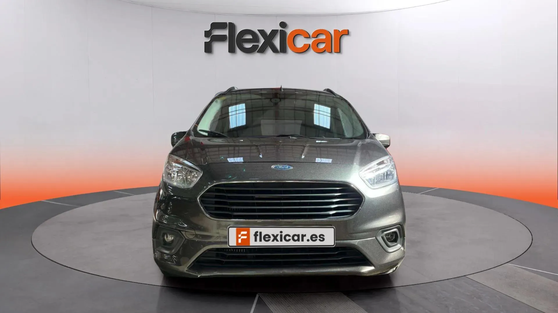 Ford Tourneo Courier 1.5 TDCi Titanium - foto 2
