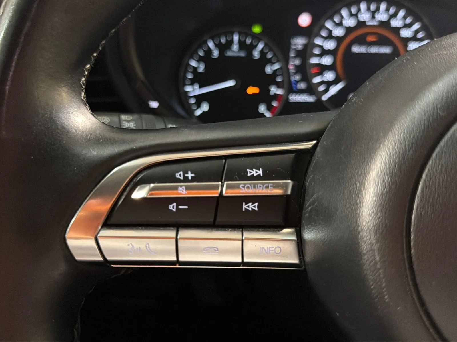 Mazda CX-30 2.0 Zenith (sin Pack Bose) - foto 8