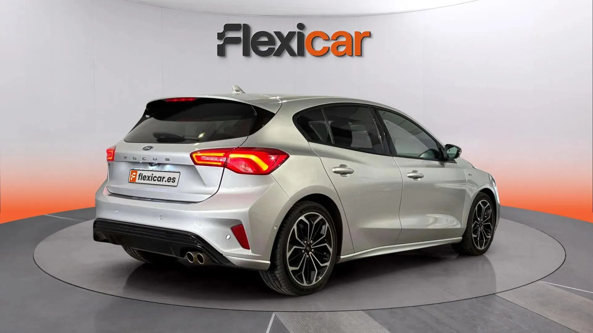 Ford Focus 1.0 EcoBoost ST-Line - foto 4