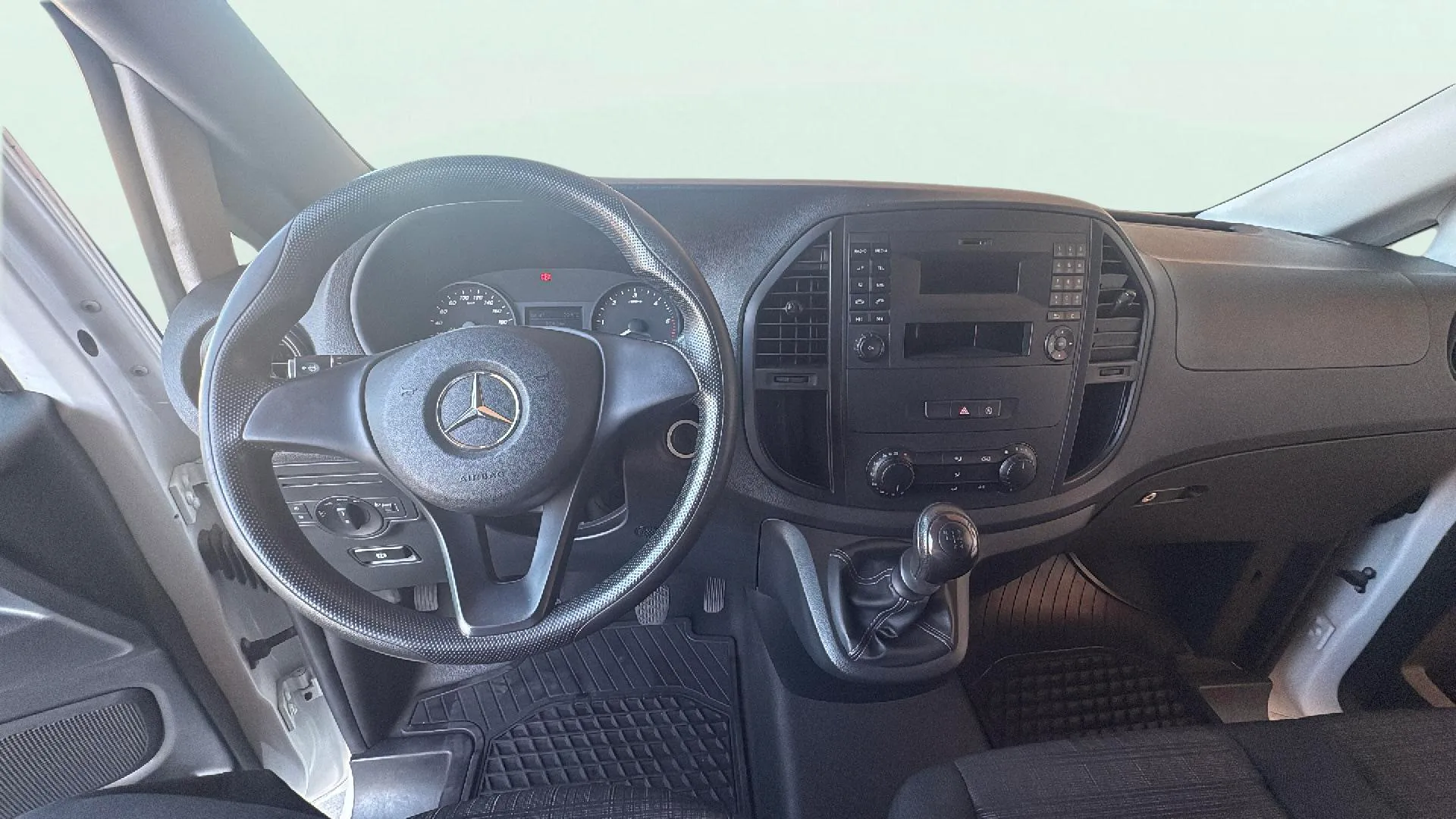 Mercedes-Benz Vito 110 CDI TD Larga - foto 13
