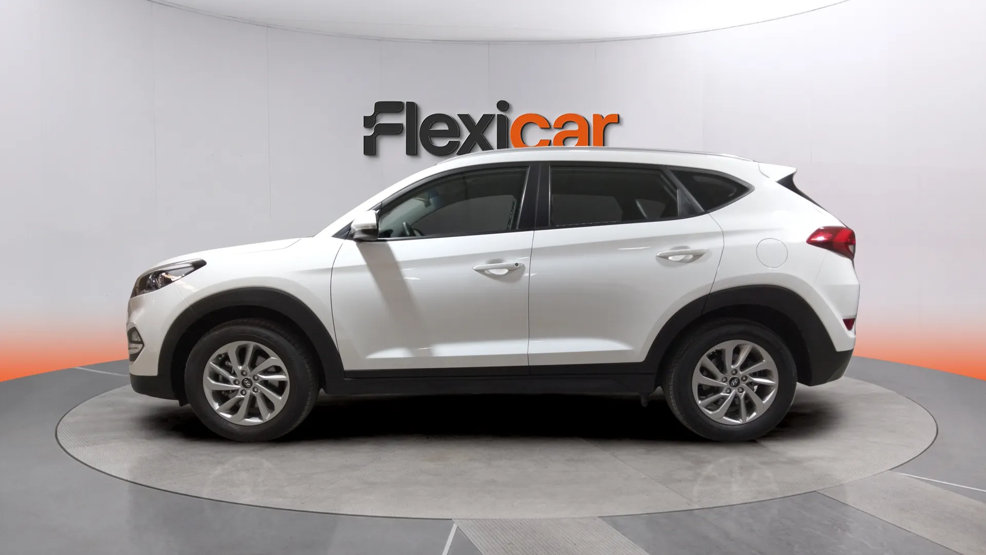 Hyundai Tucson 1.6 T-GDi Klass Sky 4x2 - foto 4