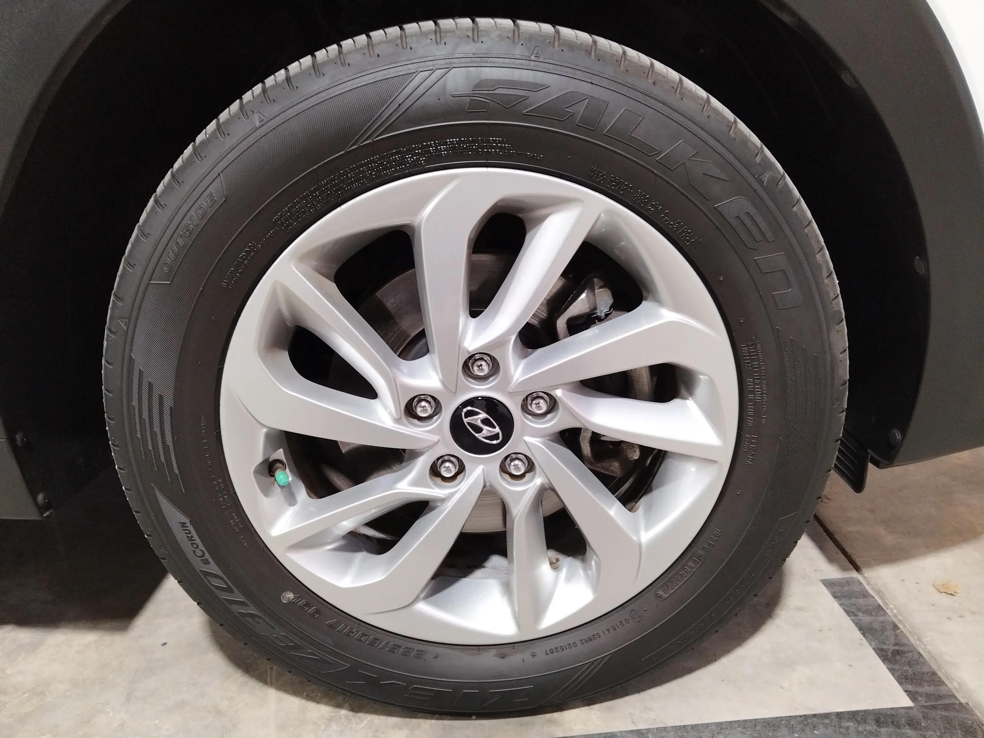 Hyundai Tucson 1.6 T-GDi Klass Sky 4x2 - foto 17