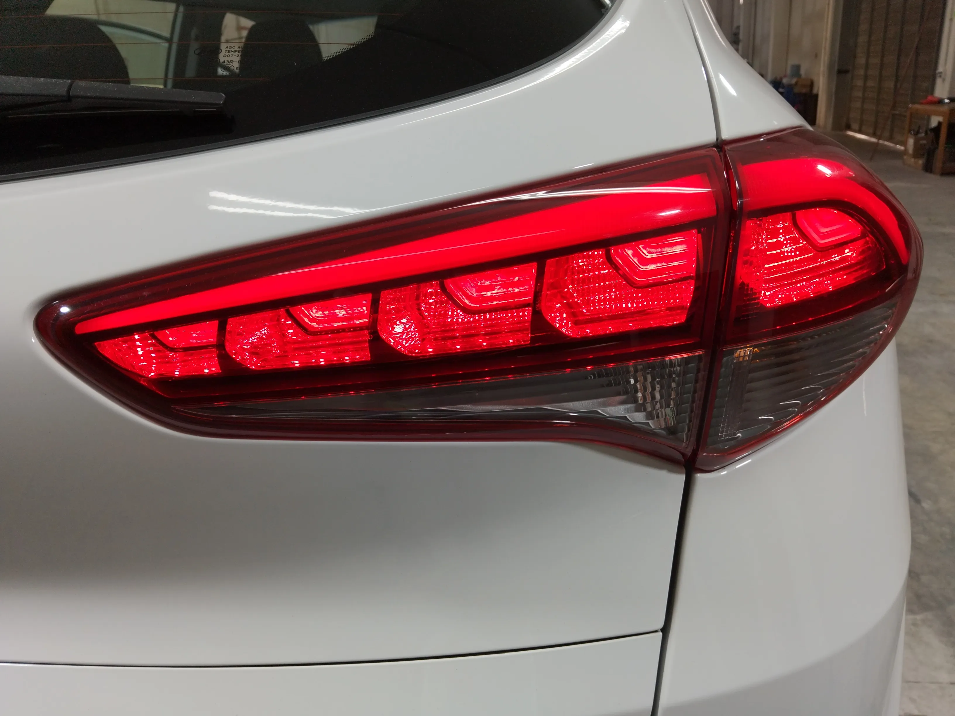 Hyundai Tucson 1.6 T-GDi Klass Sky 4x2 - foto 18