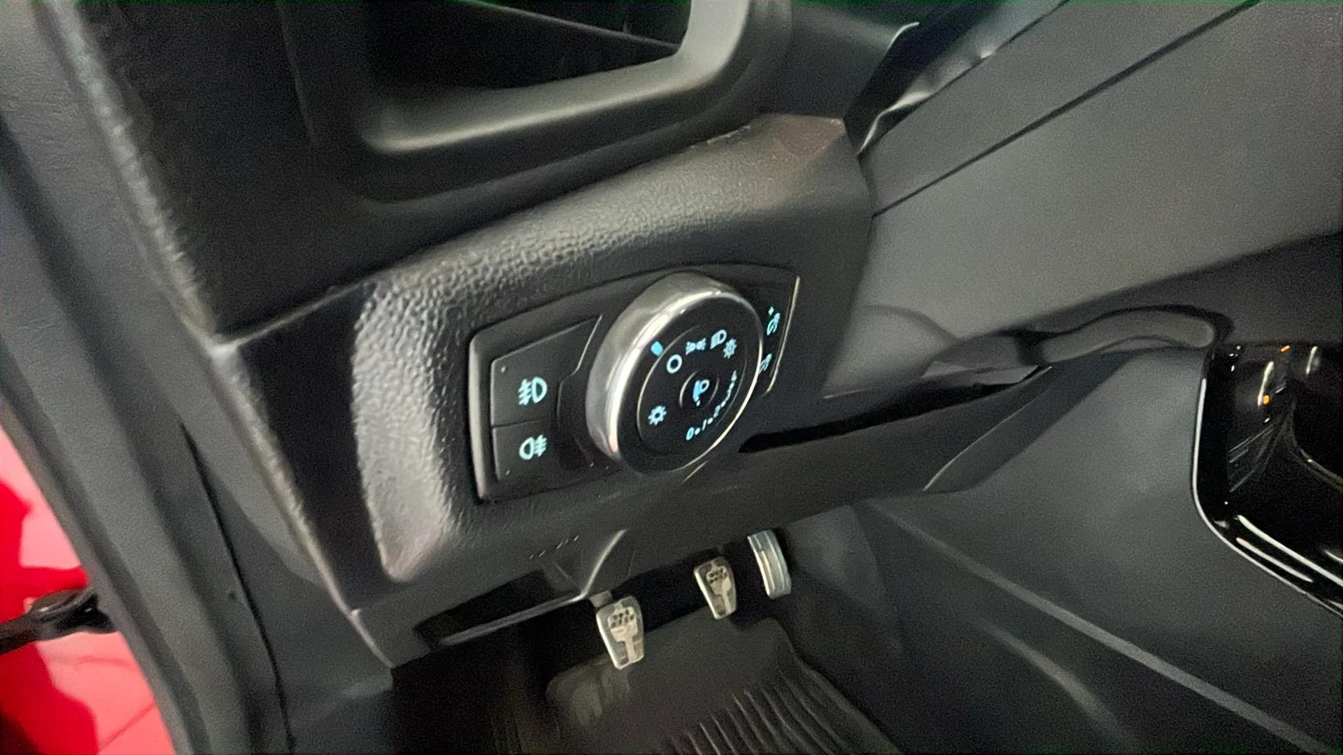Ford EcoSport 1.0T EcoBoost ST Line - foto 23