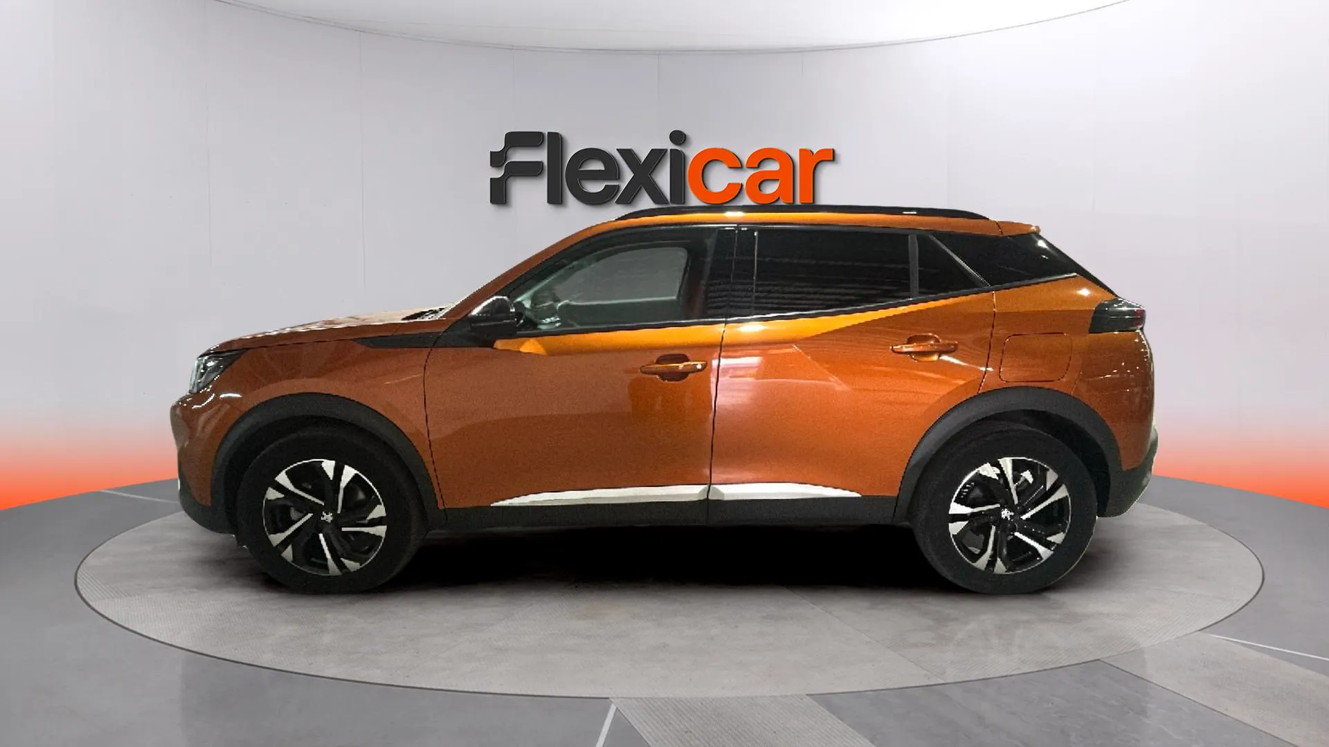 Peugeot 2008 Allure Pack PureTech 130 BVM6 - foto 4