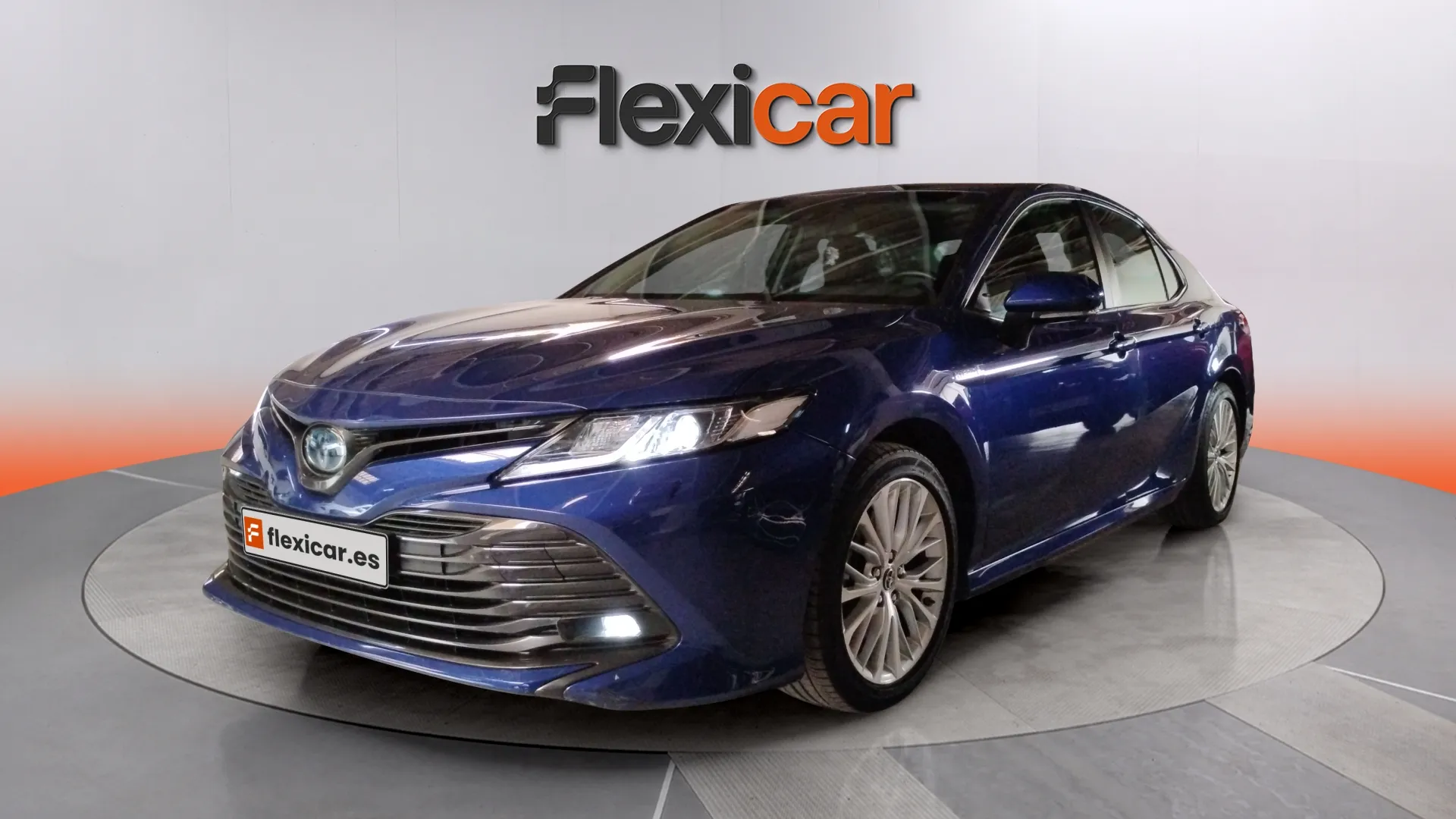 Toyota Camry 2.5 220H Advance - foto 3