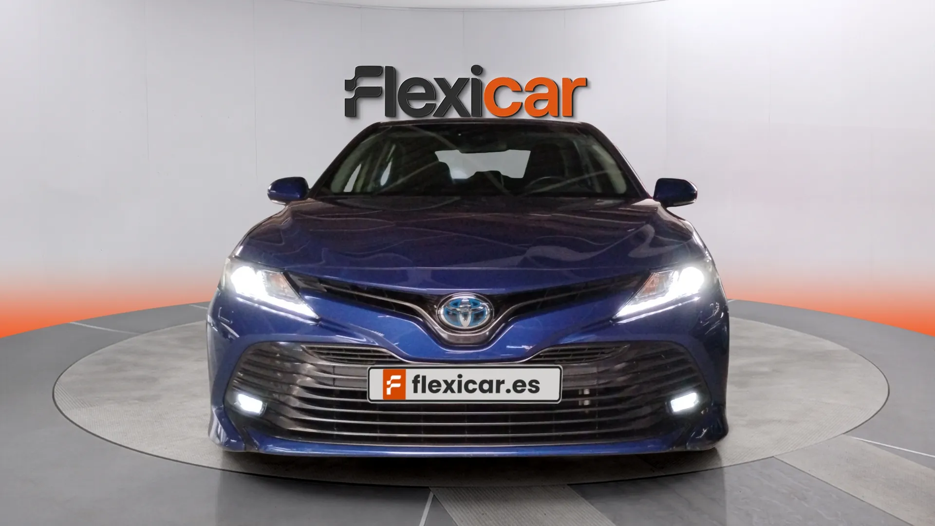 Toyota Camry 2.5 220H Advance - foto 4