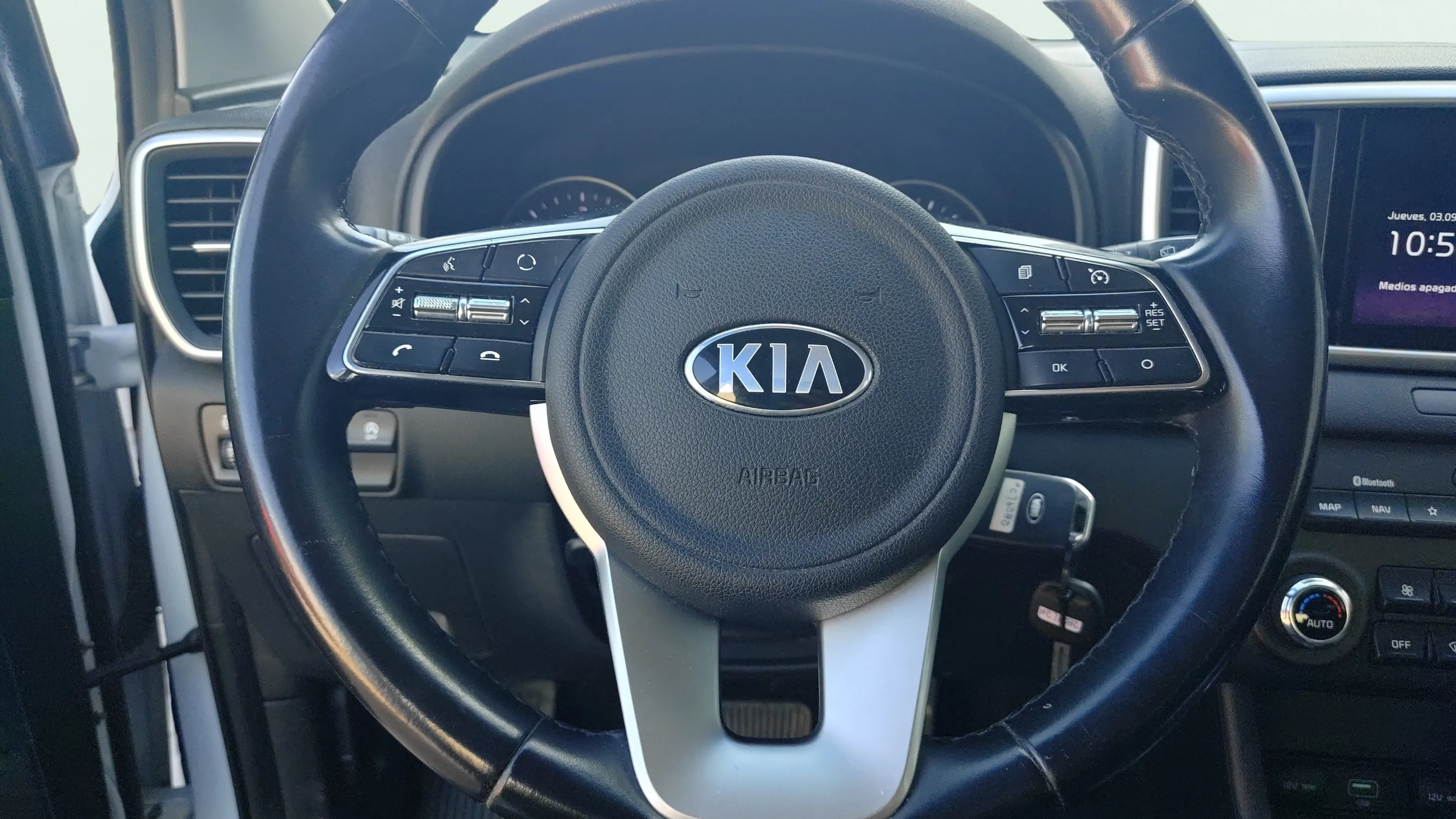 Kia Sportage 1.6 MHEV Business DCT 4x2 - foto 7