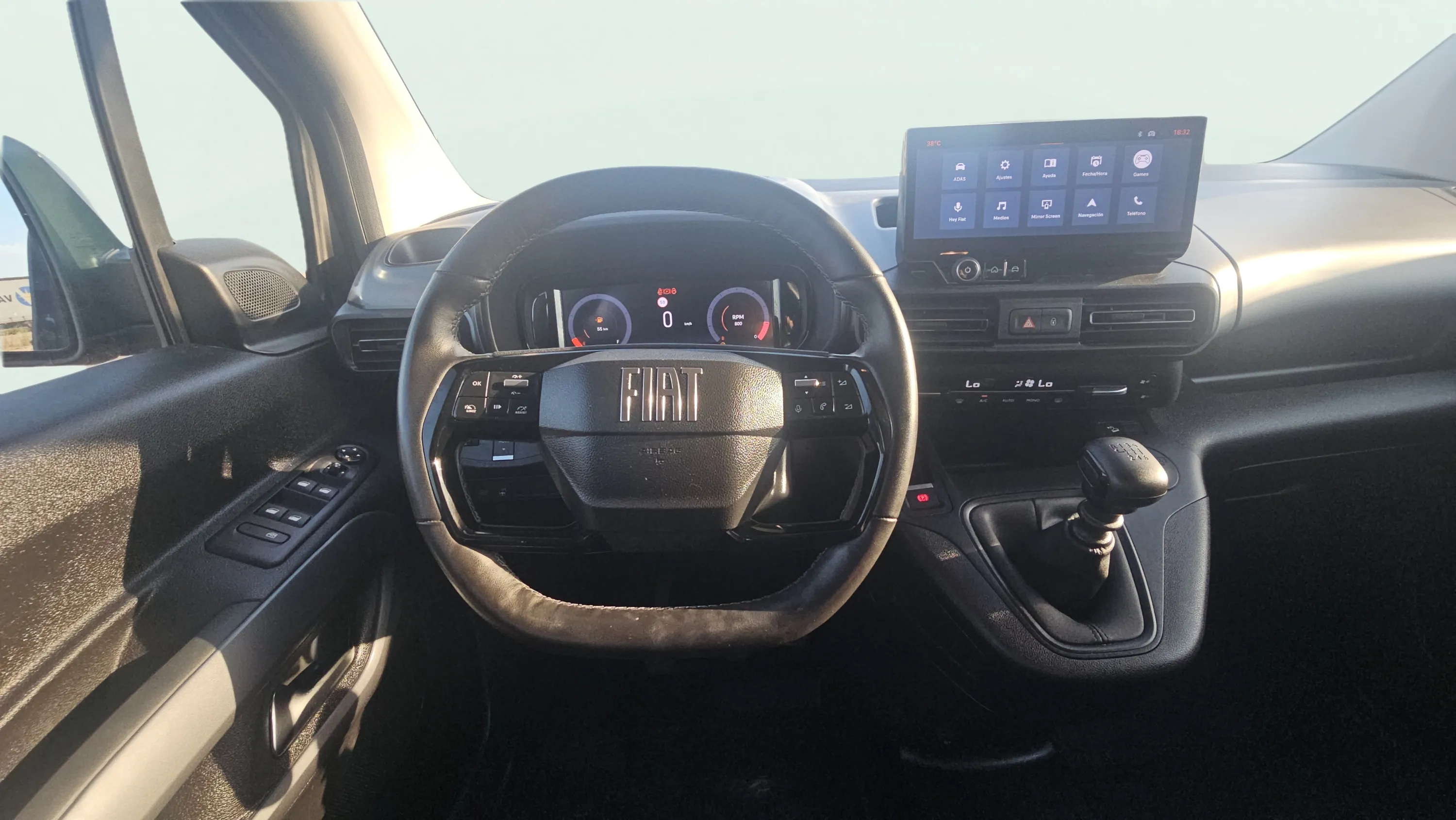 Fiat Doblò 1.5 diésel MT6 Talla L - foto 9