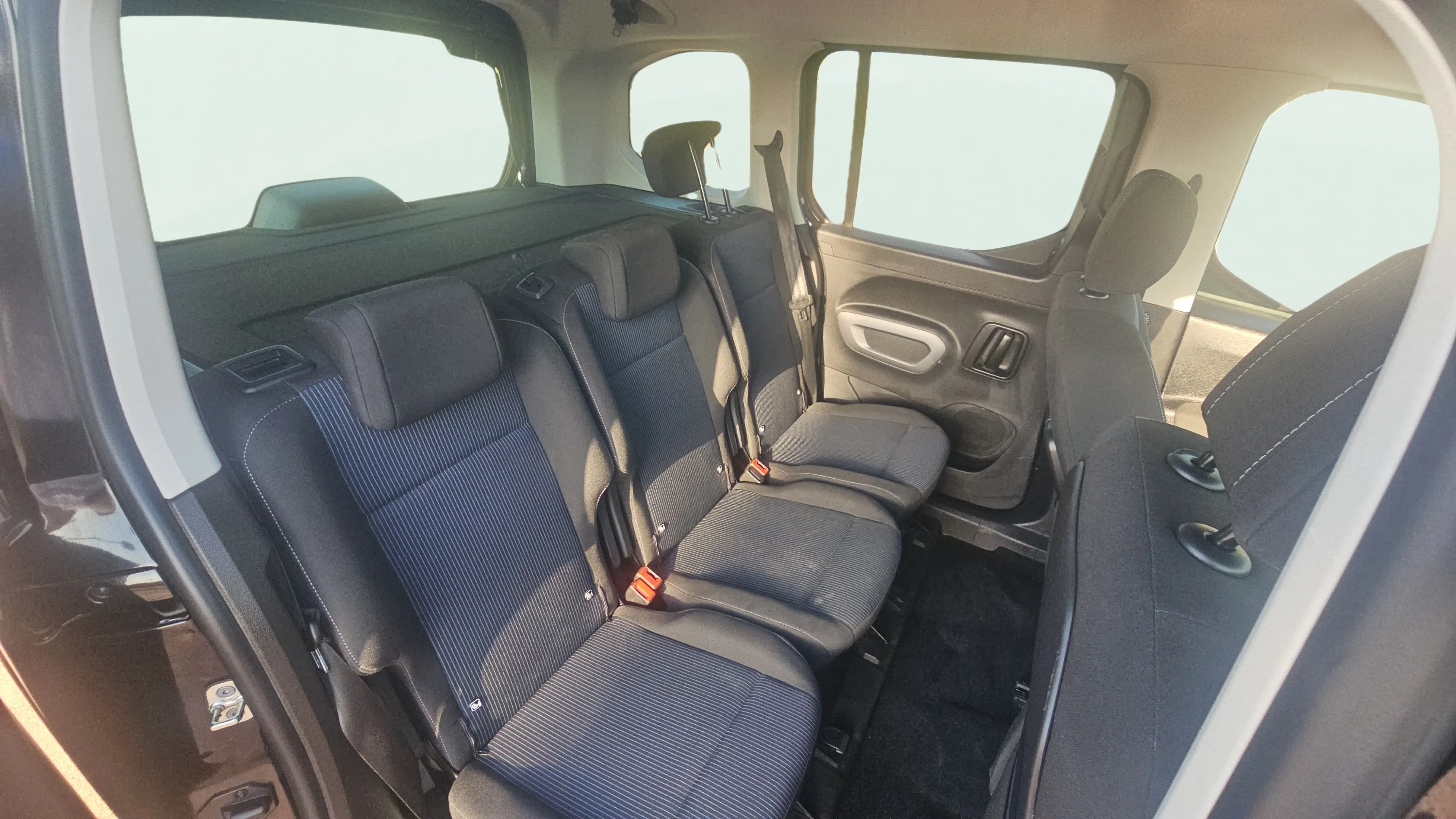 Fiat Doblò 1.5 diésel MT6 Talla L - foto 12