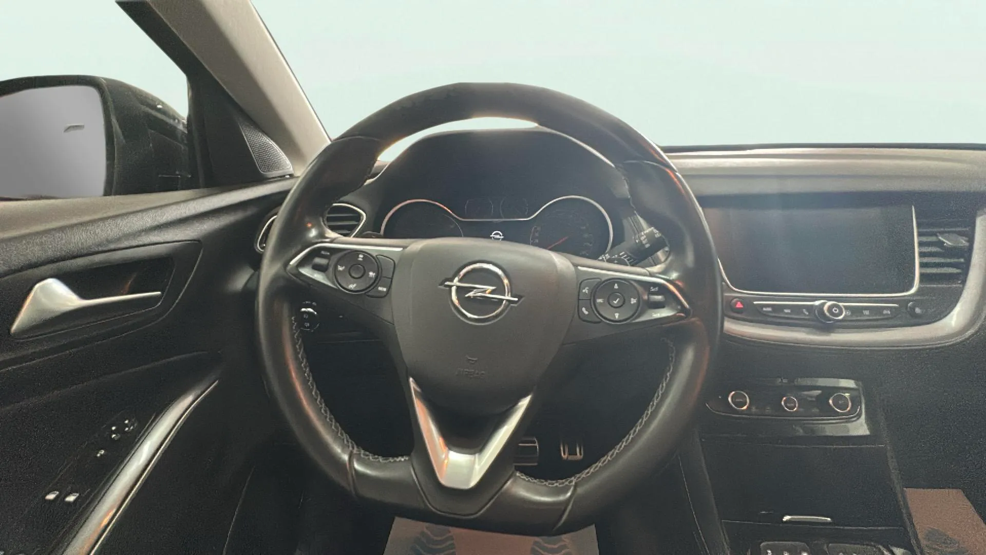 Opel Grandland 1.6 Turbo Ultimate PHEV 4x4 - foto 7