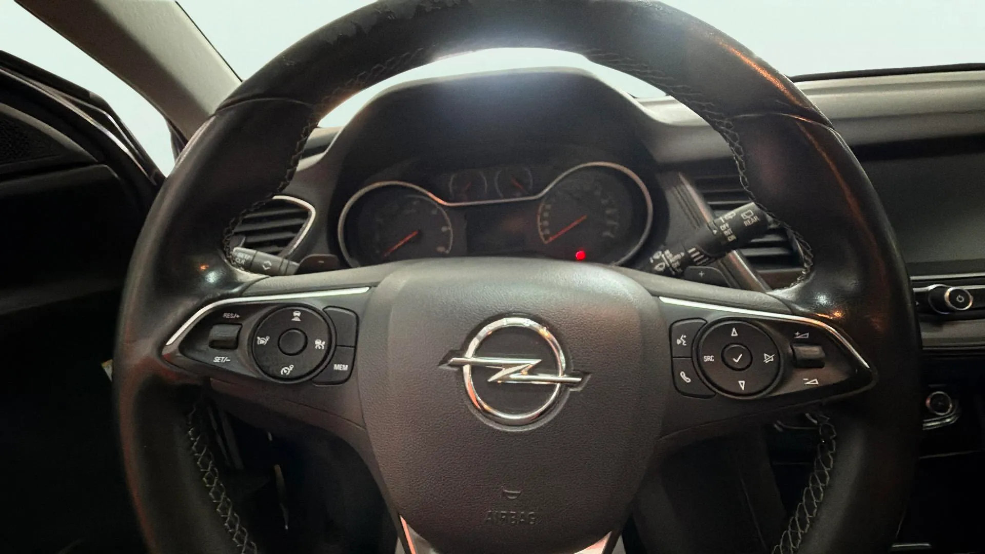 Opel Grandland 1.6 Turbo Ultimate PHEV 4x4 - foto 16