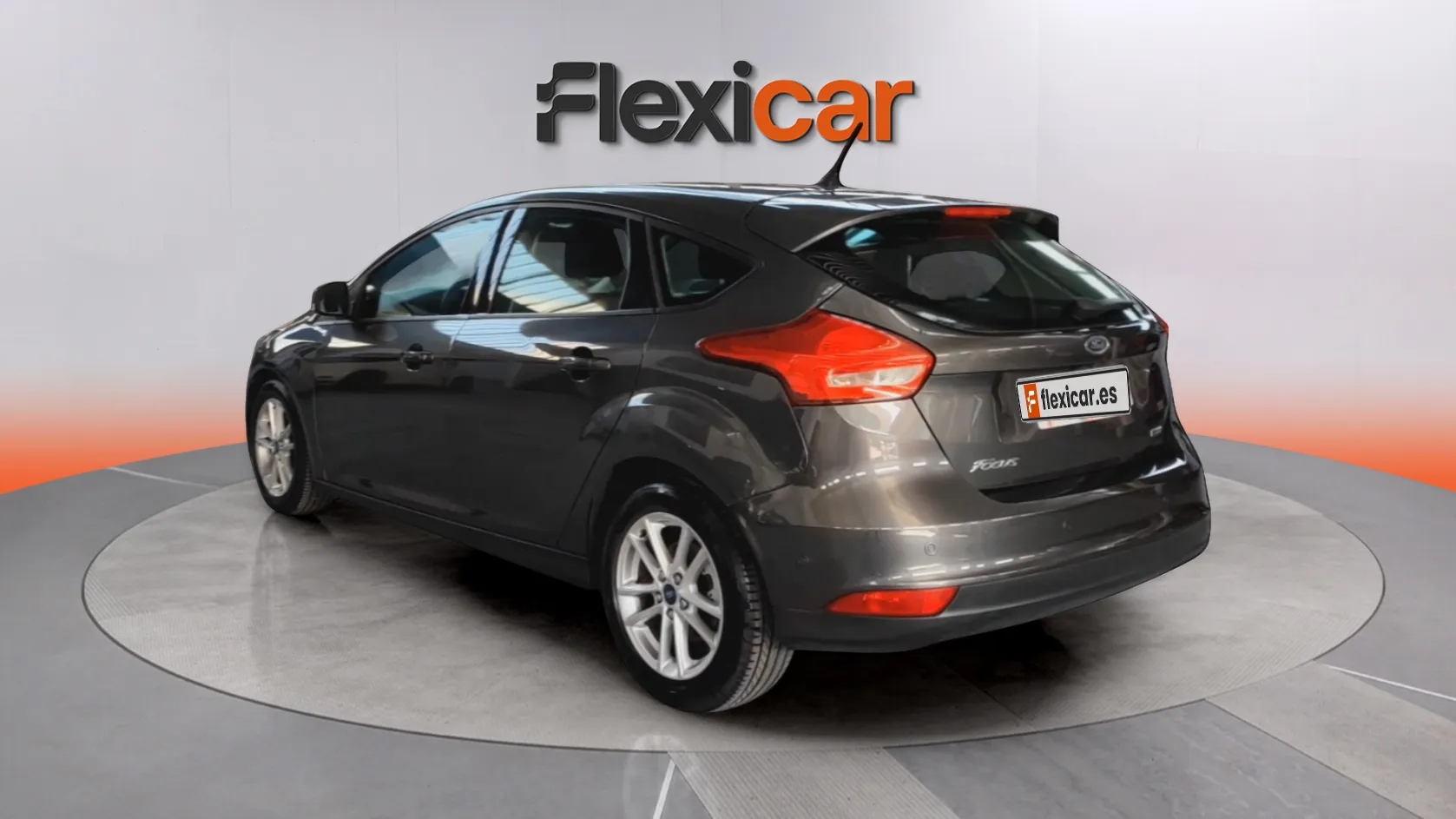 Ford Focus 1.0 EcoBoost Business - foto 5