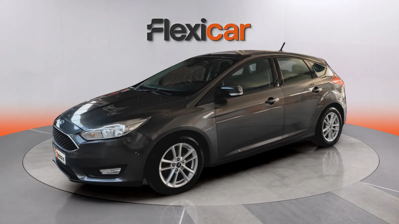 Ford Focus 1.0 EcoBoost Business - foto 3