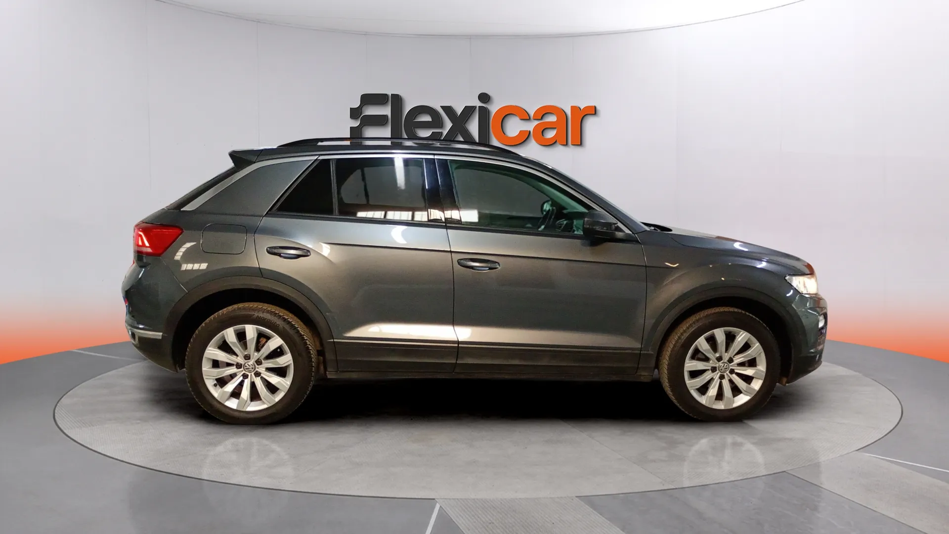 Volkswagen T-Roc Advance 1.0 TSI - foto 8