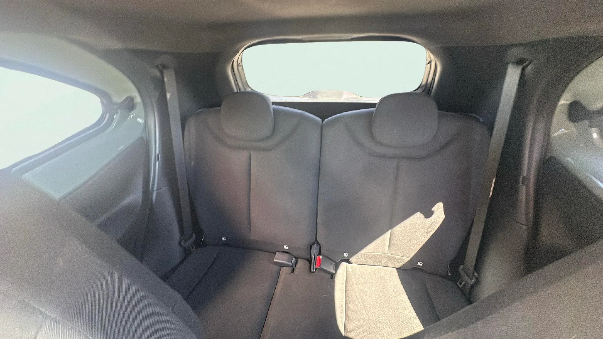 Toyota Aygo X 1.0 VVT-I Play - foto 18