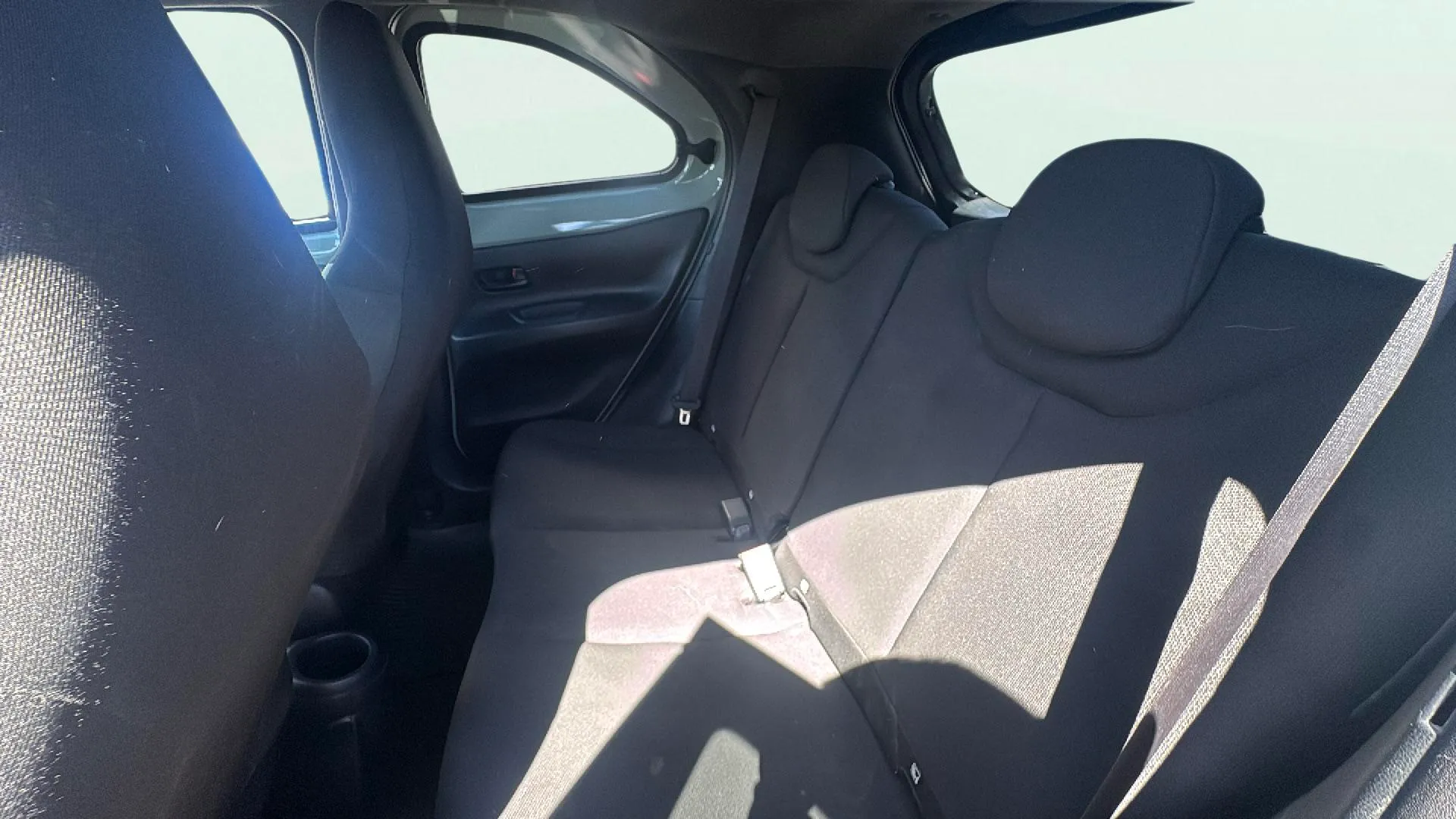 Toyota Aygo X 1.0 VVT-I Play - foto 19