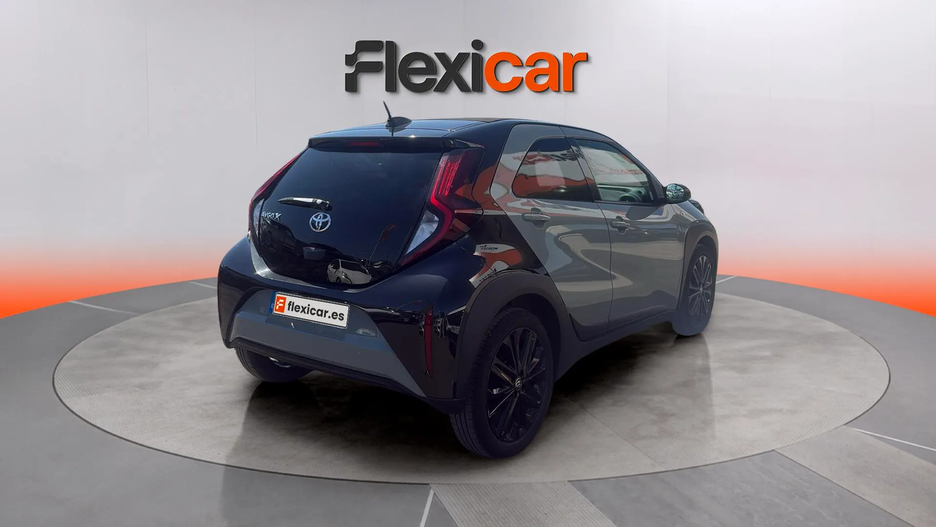 Toyota Aygo X 1.0 VVT-I Play - foto 9