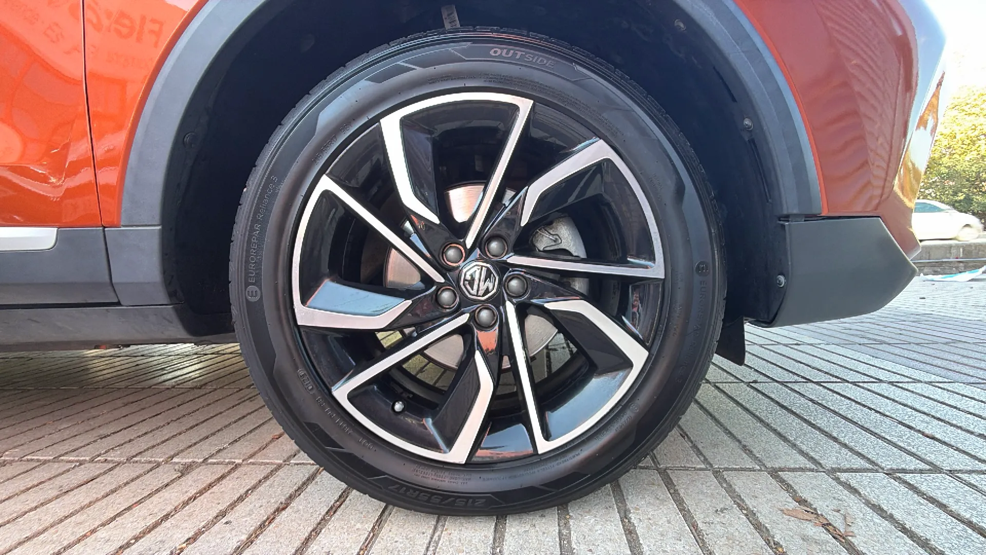 MG ZS 1.5 Luxury - foto 17