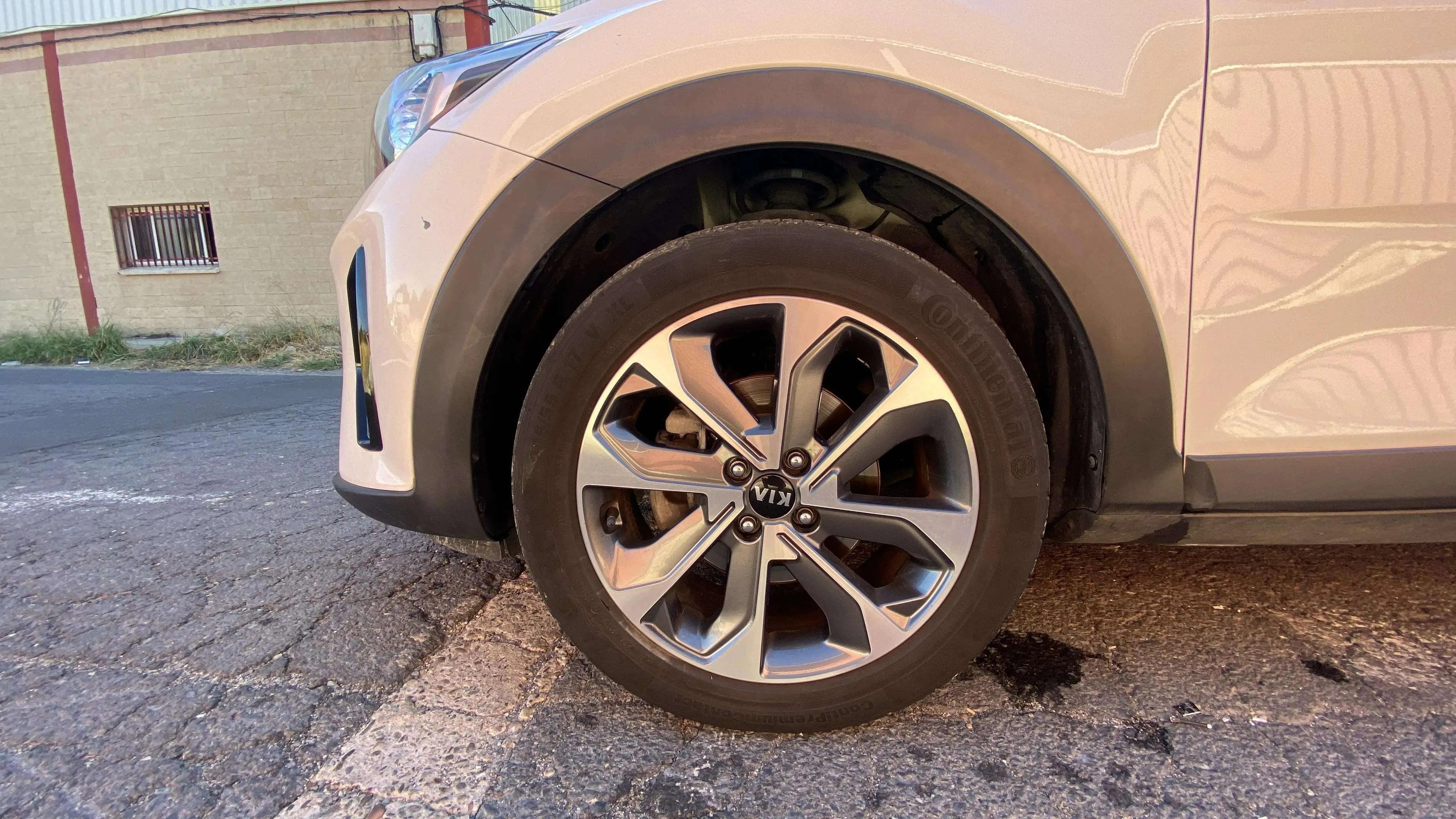 Kia Stonic 1.0 T-GDi Business - foto 25
